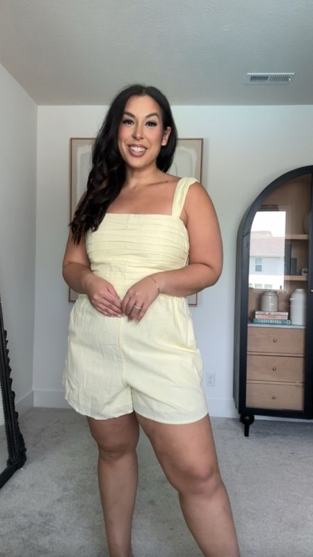 Midsize linen romper from Abercrombie, love this butter yellow color for a spring outfit!

#LTKstyletip #LTKmidsize #LTKSeasonal