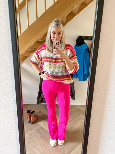 Outfits of the week

Striped, coarse knitted sweater from Lolaliza (L) paired with bright pink trousers and sneakers (tts). 



#LTKeurope #LTKstyletip #LTKcurves