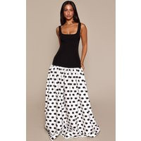 Petite White Polka Dot Contrast Woven Gathered Hem Maxi Dress | PrettyLittleThing UK