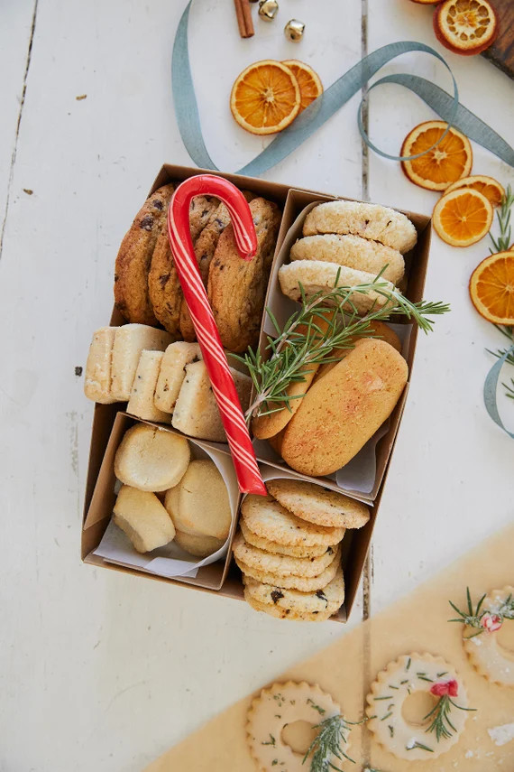 Half Baked Harvest x Etsy - DELUXE KIT Classic Cookie Boxes with Scalloped Lids - Set of 3 | Etsy (US)