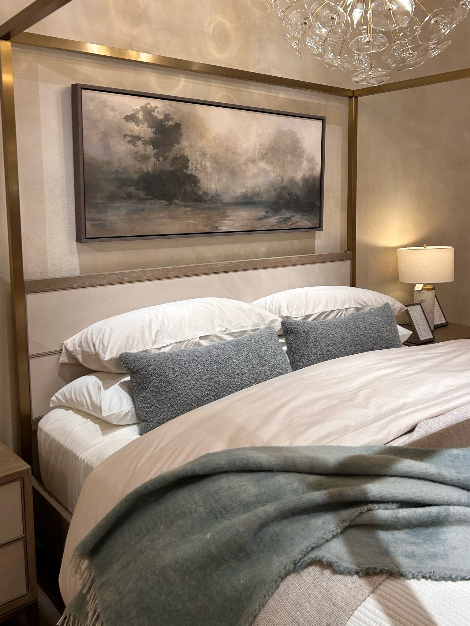 The perfect blue tone accent pillows 

#LTKHome
