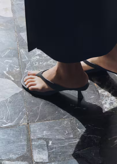 MANGO - Kitten heel sandals black - 8½ - Woman | Mango Canada