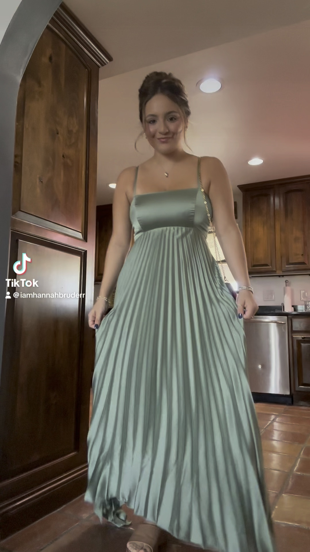 wedding guest dress🤍

#LTKSeasonal #LTKwedding