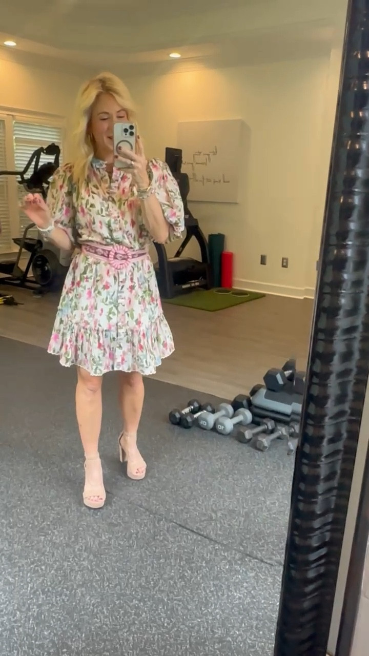 My favorite new dress! The loverly gray x anthropology collaboration! The best fabric, and the most joyful colors! 

#LTKParties #LTKPetite #LTKBeauty