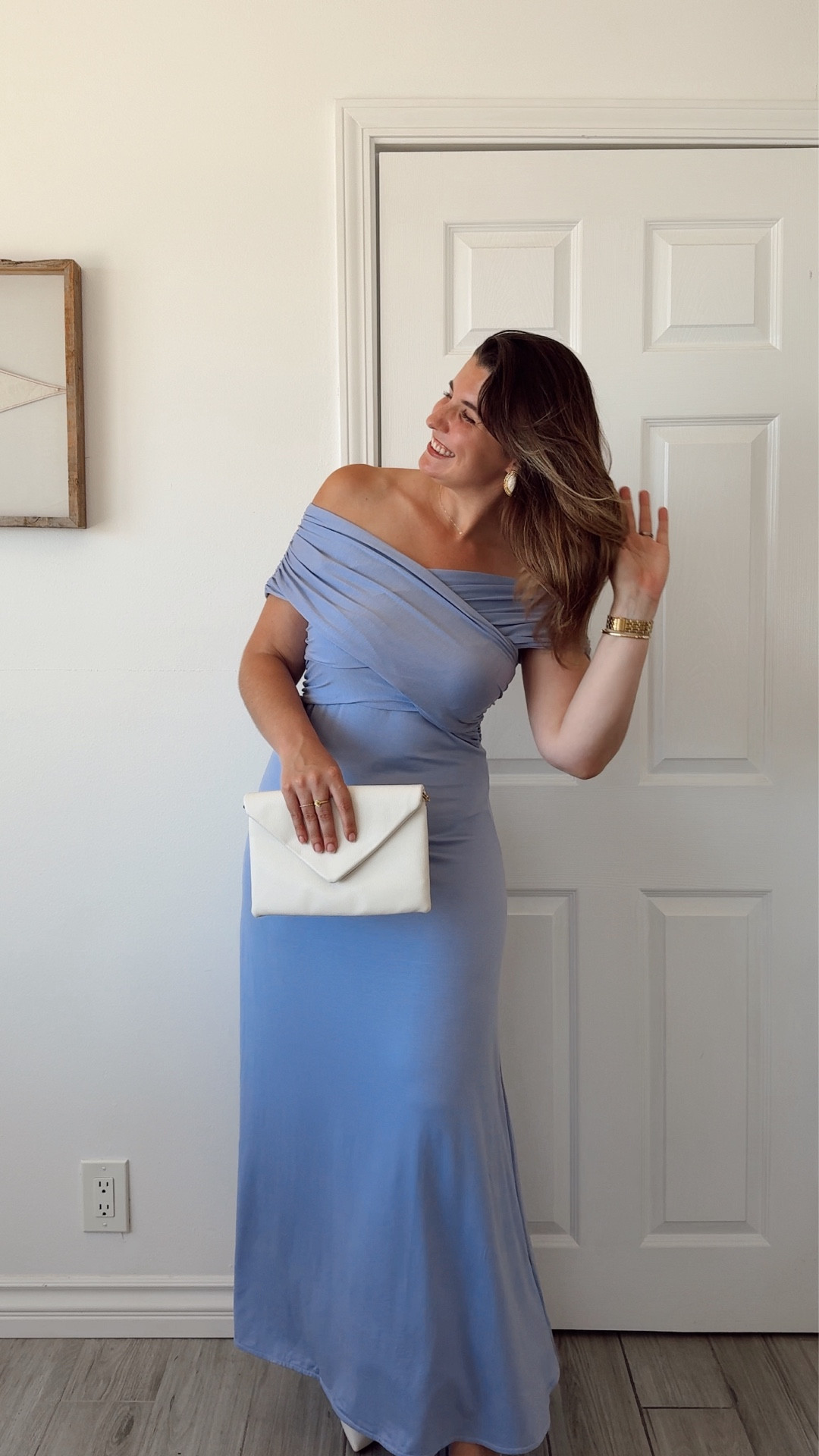 Get ready with me for a date night 💙 

Wearing the Alyssa Dress by Marcella ✨ Simple, elegant, and so comfortable! In case you're eyeing it too, my code ‘maevawithamour’ gets you 10% off this dress and more! 

❤️ Adore this outfit? Comment SHOP to receive a DM with the link or head to the link in bio to shop the looks & more! 

👉 Save & Follow to discover French-inspired style and wardrobe tips, designed to elevate your everyday fashion!

With Amour, M.

#MarcellaMuse #dateoutfit #datenight #chicoutfit #ootd #grwm #dress #weddingguest 

#LTKSeasonal #LTKWedding #LTKStyleTip