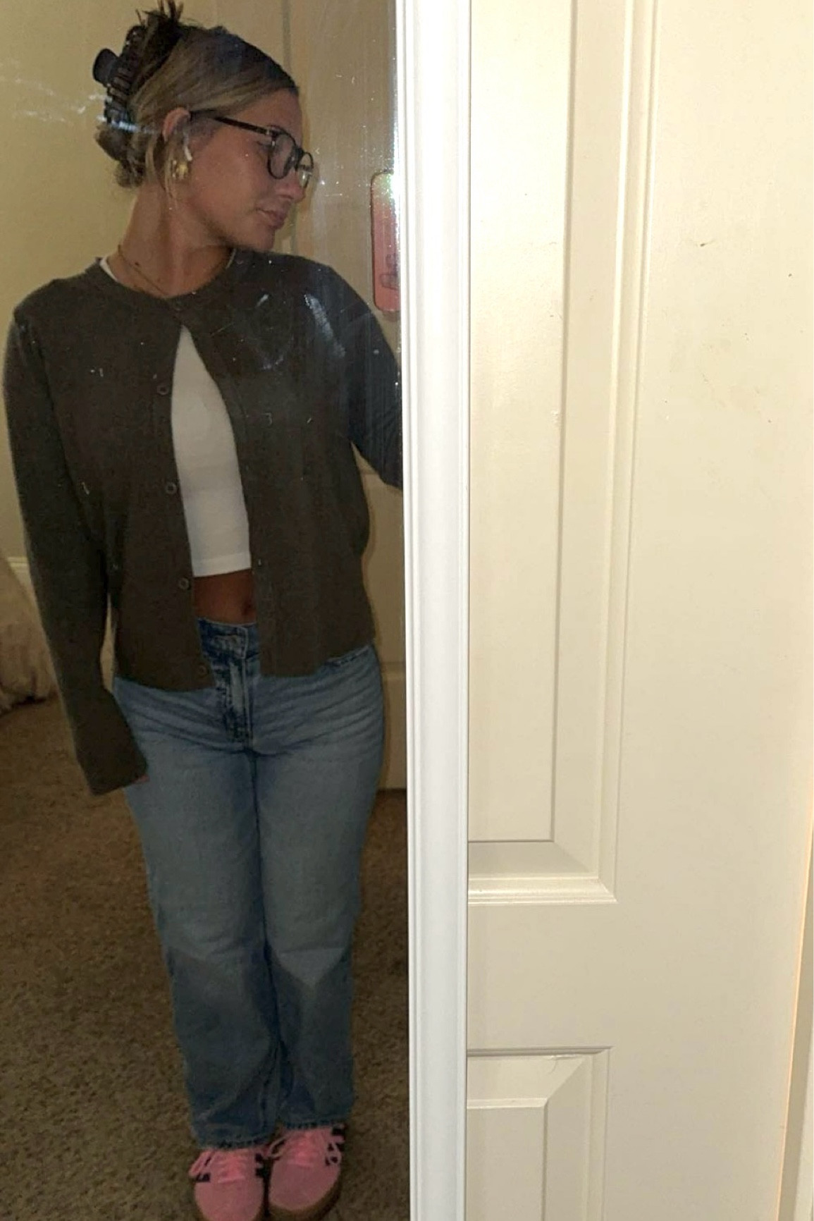 Styling a new Zara cardigan 😍 so cutee

#LTKHoliday #LTKStyleTip #LTKSeasonal