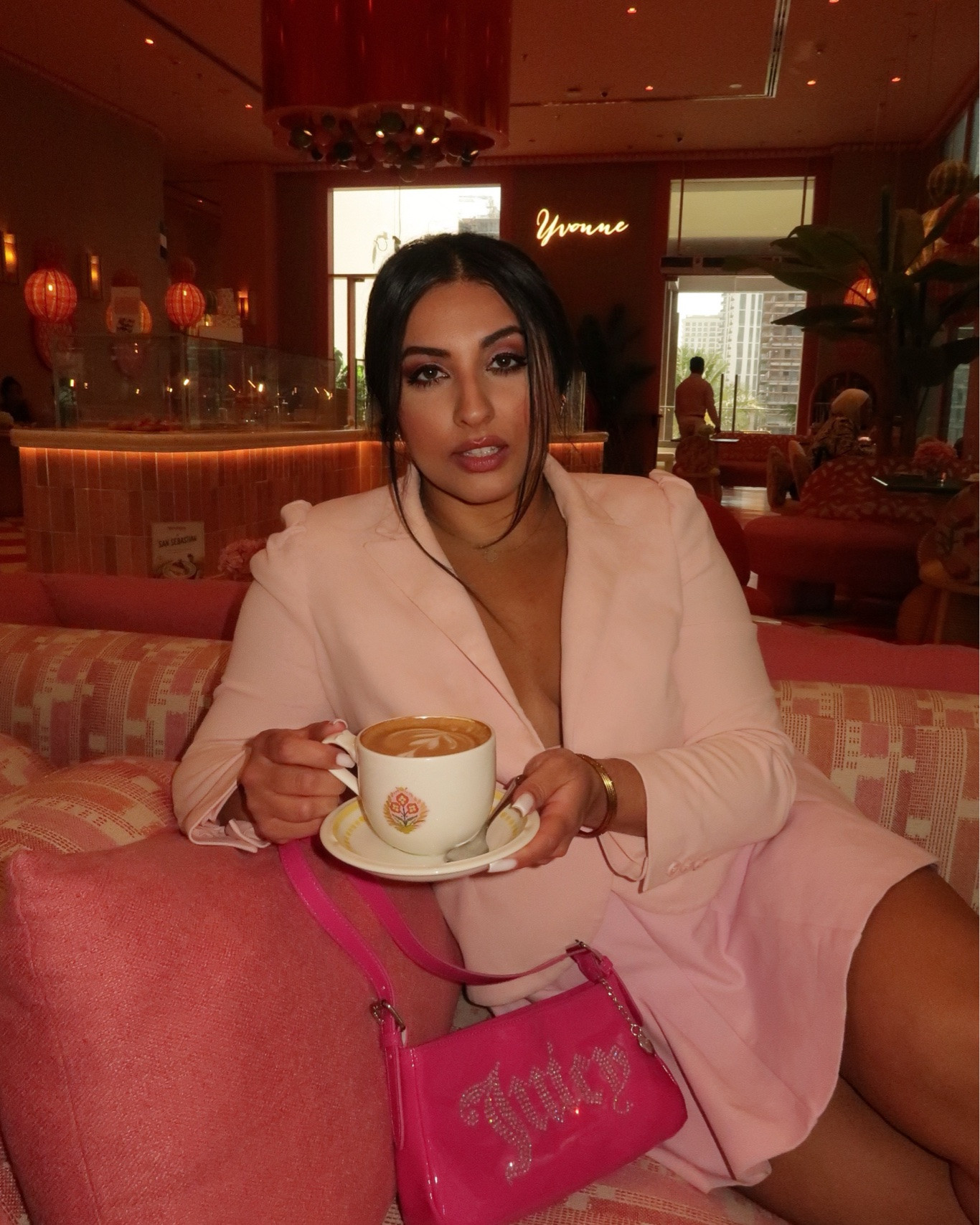 Swipe to see my mood switch after I sip my cappuccino ☕️💖

#LTKuae #LTKbeauty #LTKworkwear