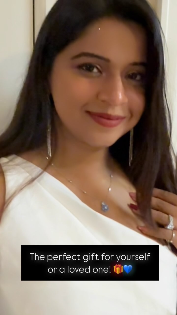 ✨ Absolutely in love with this Aqua Blue Birthstone Pendant! 💙 

The sparkle is stunning, and the floral design adds such an elegant touch. Whether you’re dressing up or keeping it casual, this piece is a must-have! The sterling silver shines beautifully, and the adjustable chain makes it perfect for layering. 💎

A thoughtful gift for someone special—or a treat for yourself! 🎁💖

Follow @reymey_store for more elegant jewelry finds! ✨

#Ad @reymey_store @stackinfluence #reymeypartner #aquamarinenecklace #bluenecklace #sterlingsilvernecklace #birthstonenecklace #necklaceforteens #giftsforher #ootd #instapic #reels #instafashion #like #follow #foryou #bayareainfluencer #ugccreator #collab#LTKStyleTip

#LTKHoliday #LTKCyberWeek #LTKGiftGuide