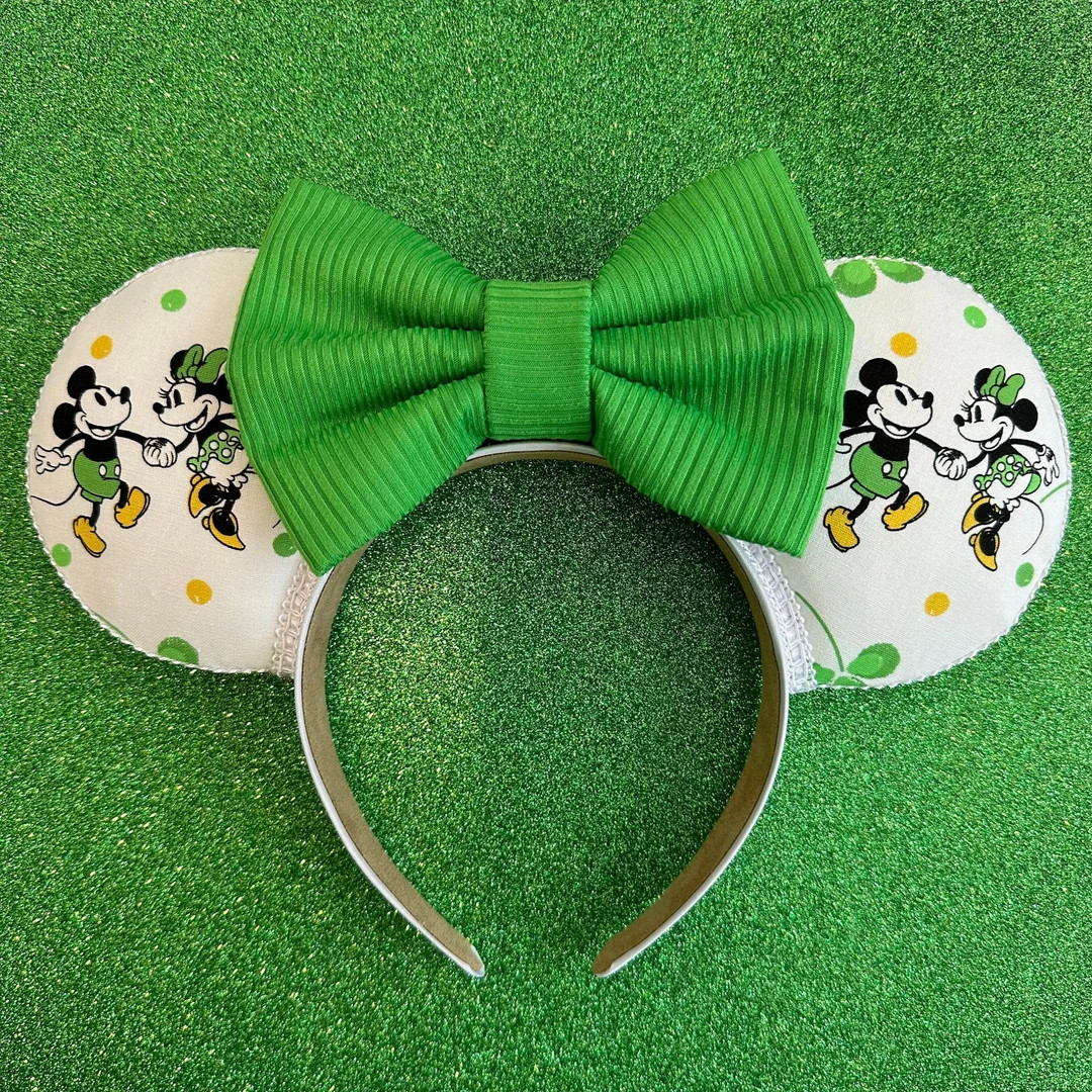 Mickey Clover St Patricks Day Ears | Minnie Mouse Ears | St Patricks Day | St Patricks Day Ears |... | Etsy (US)