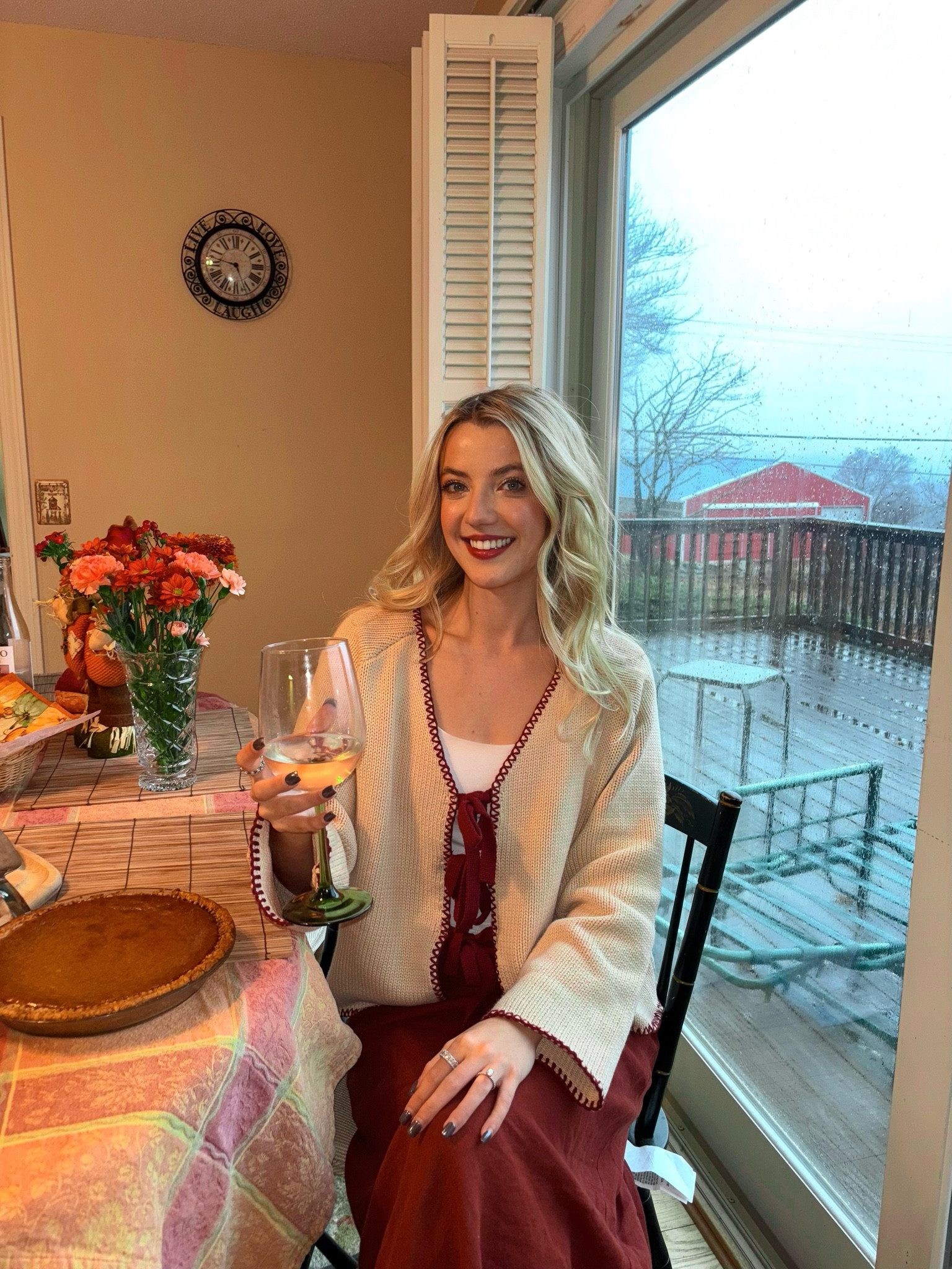 Holiday outfit inspo!!!

holiday sweater,
Burgundy outfit, holiday outfit

#LTKCyberWeek #LTKFindsUnder100 #LTKStyleTip