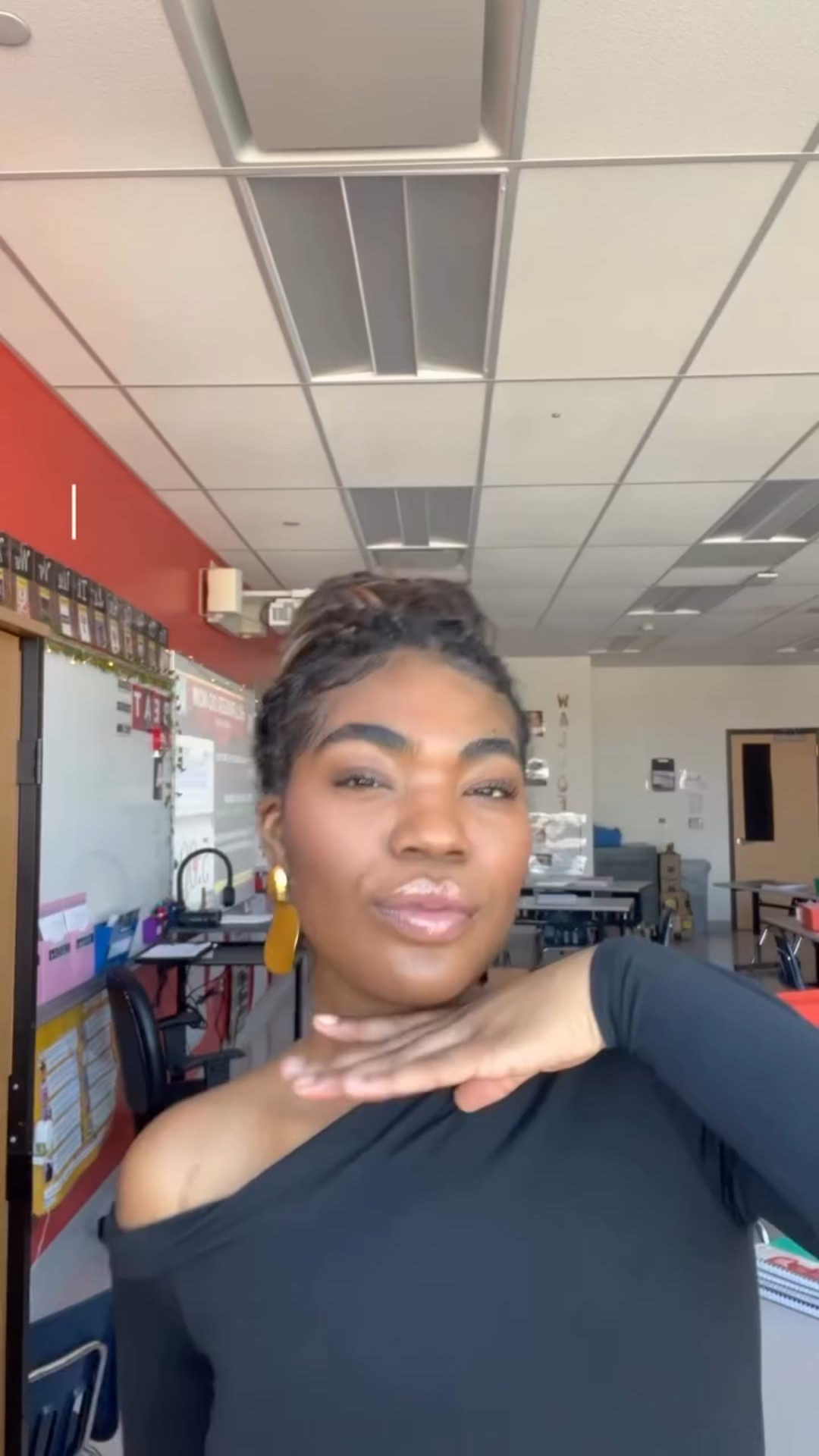 first week of school outfits! I will 🔗 what I can on my LTK! 
*
*
First week of school outfits, teacher outfits, middle school teacher outfits, drama teacher, outfit inspo 
#teacheroutfits #whatiworethisweek #outfitinspo #falloutfits #explore