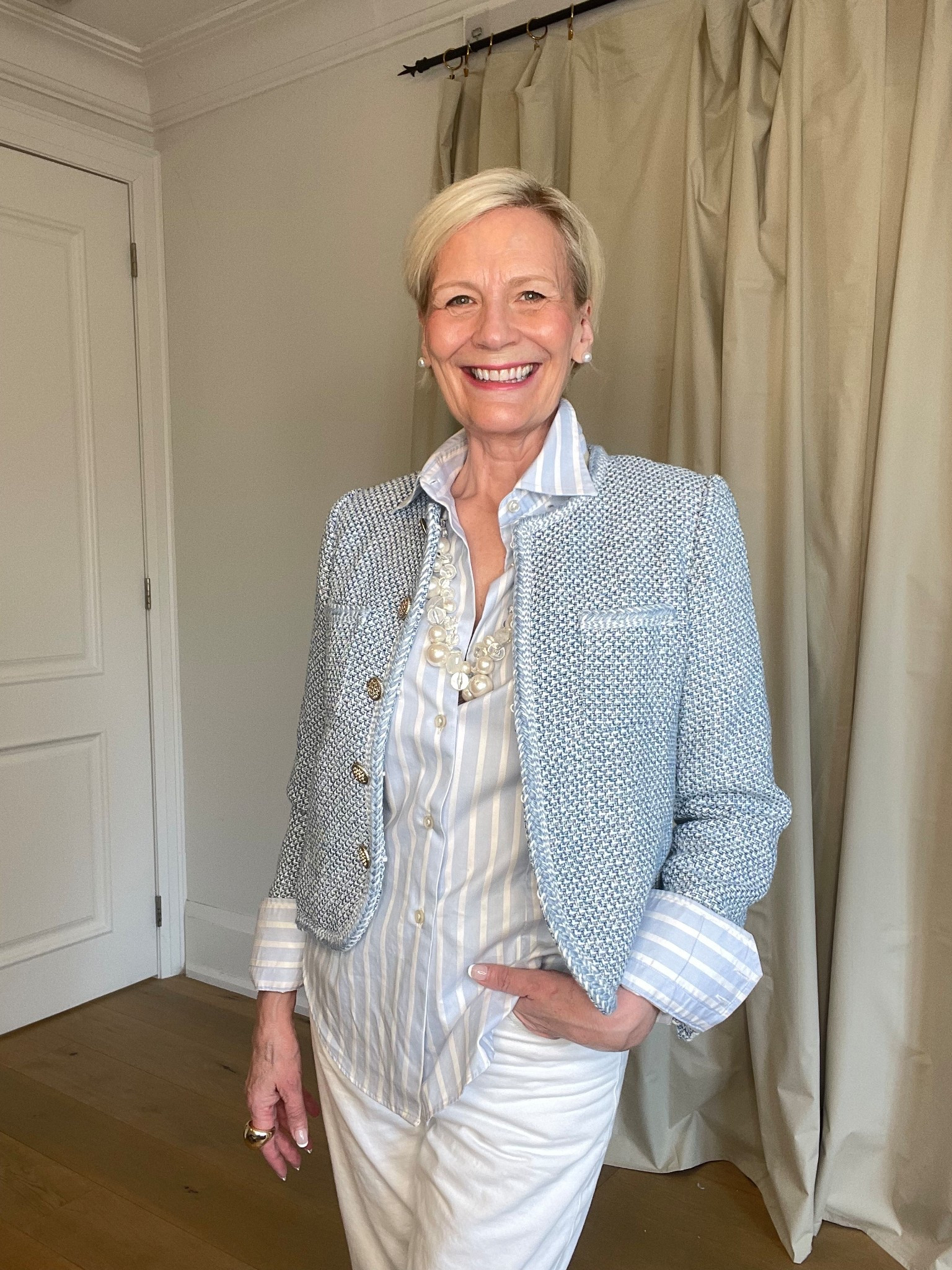 Beautiful blue classic cut jacket with gold buttons for a fresh spring look! 

#LTKsummer #LTKover50style #LTKspring
