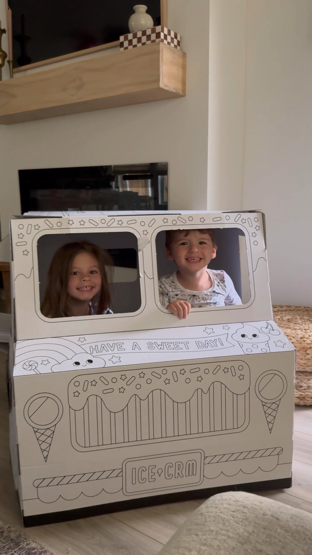 Set up this color your own cardboard ice cream truck kit with me for my kids! Mondo llama brand from Target! 

#LTKKids #LTKFamily #LTKParties