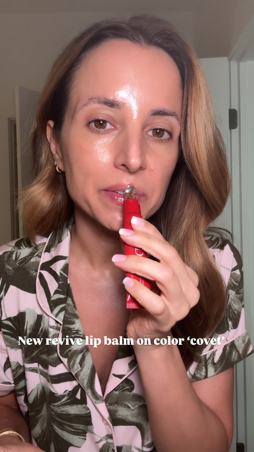 New MAED revive lip balm in color ‘covet’. Supports the lip barrier and is very hydrating! It’s great for a ‘no makeup’ makeup look!

#LTKselfcare #LTKmorningroutine #LTKBeauty