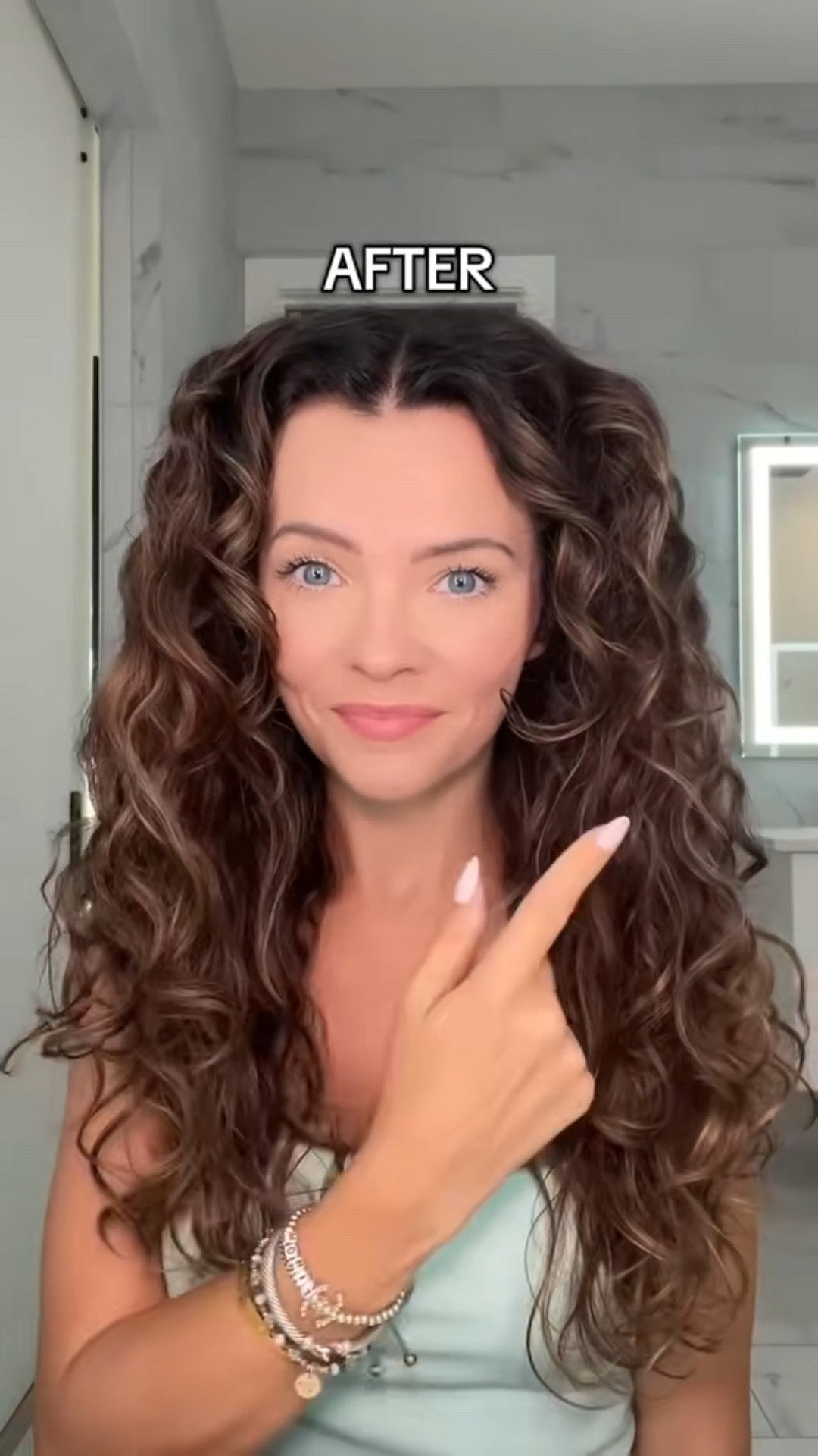 Flat roots are not my vibe. Give me all the volume!

 This volume texture powder gives the best grit and is non-aerosol, super lightweight and easy to use.

Tip: the more you work it into your roots, the better the lift. And yes, this still stays put in your hair so you don’t need to reapply the next day 🔥



#LTKFindsUnder50 #LTKStyleTip #LTKBeauty