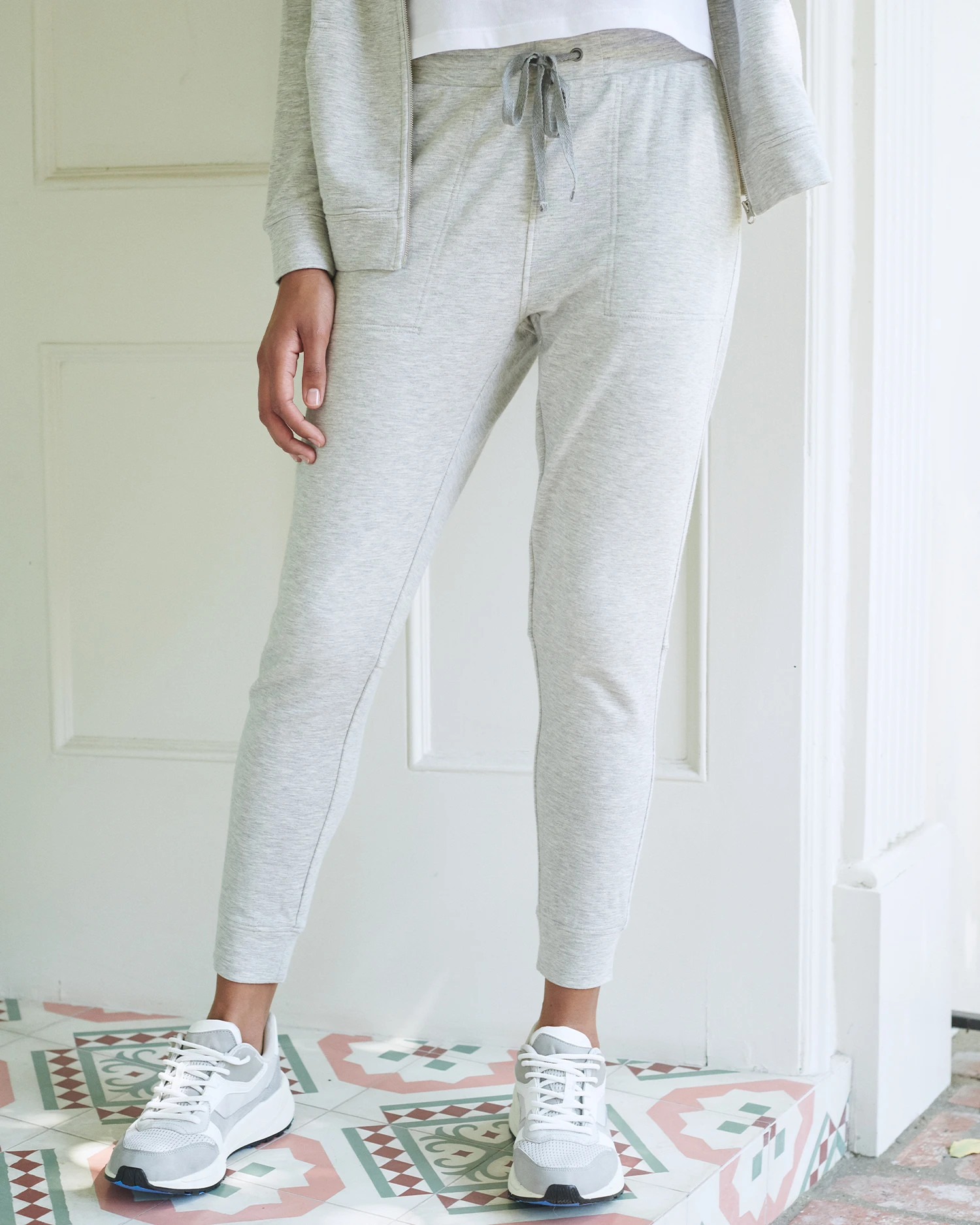 SuperSoft Fleece Joggers | Quince
