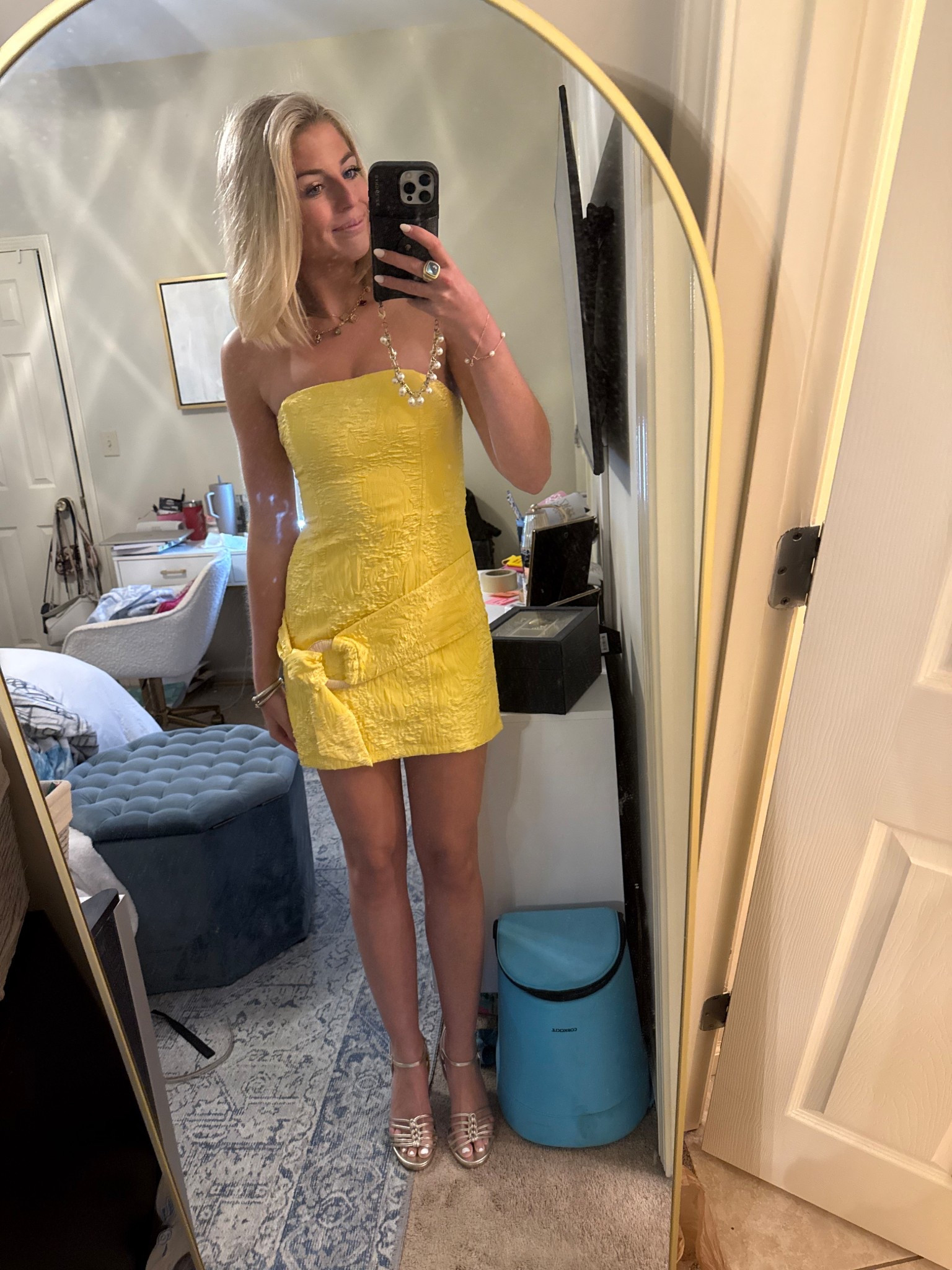 springtime cocktail dress💛💐