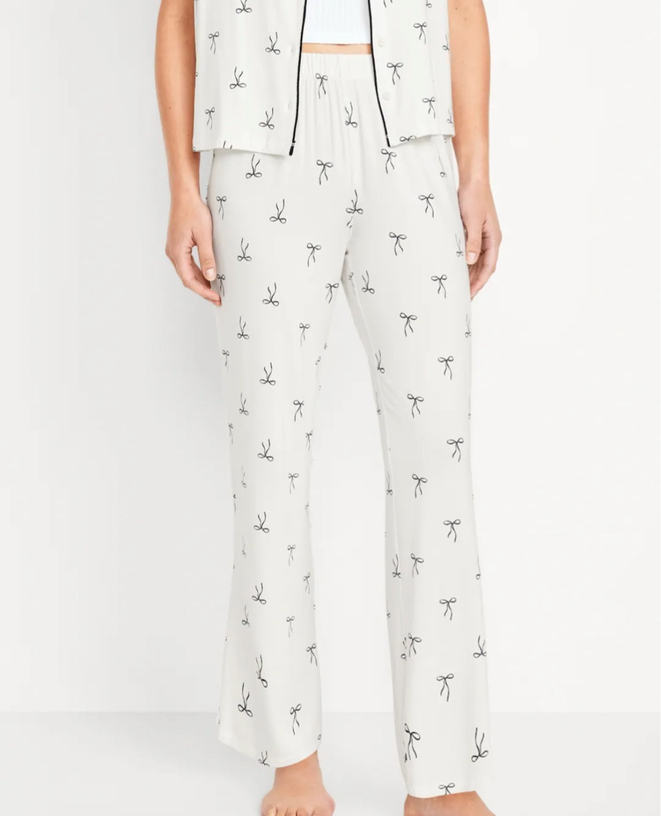 Cutest dainty black bow soft pajama pants 

#LTKSeasonal #LTKGiftGuide #LTKHoliday