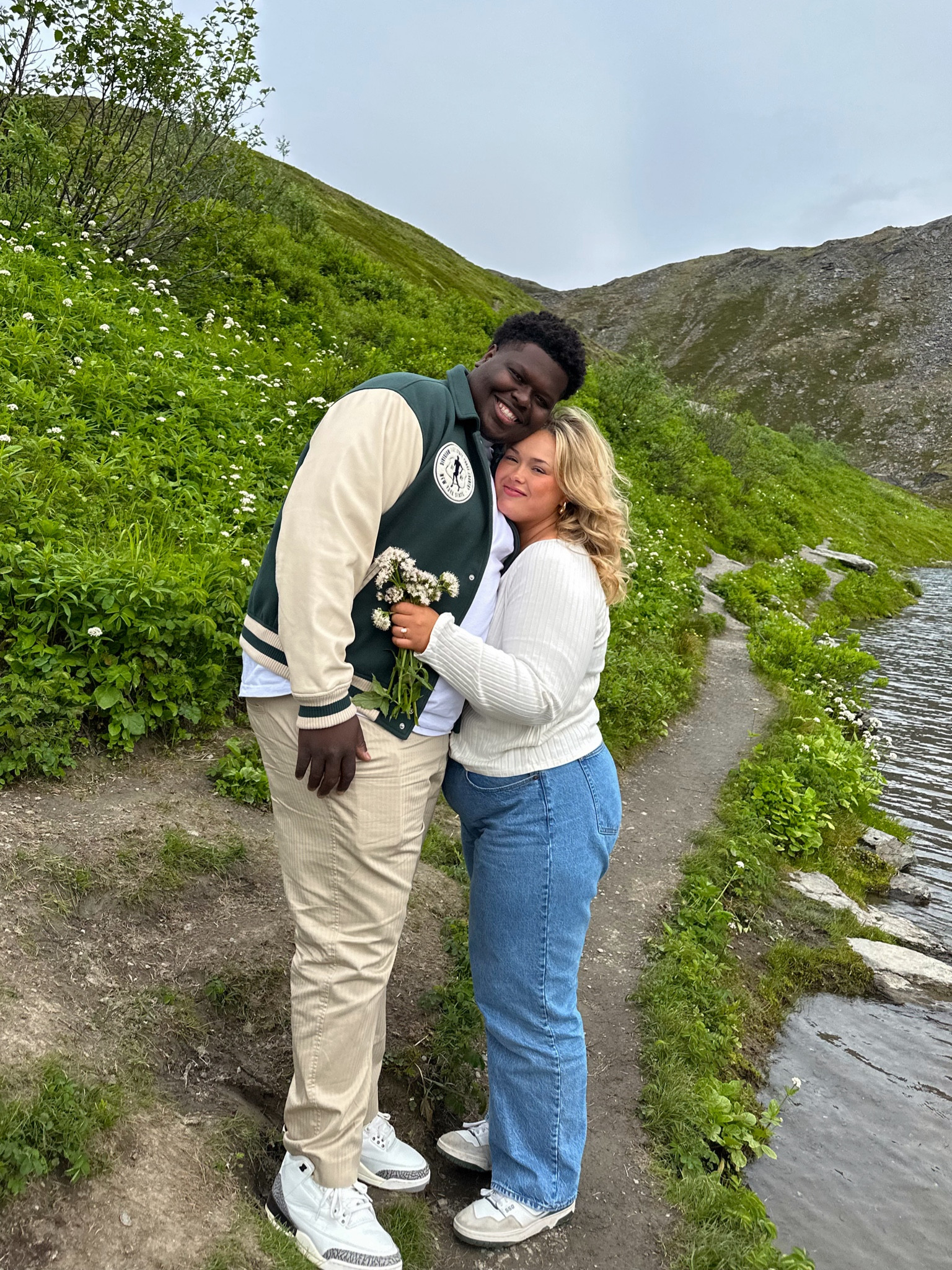I’m wearing a 33 in jeans & linked similar tops because this one isn’t sold anymore🥲D is wearing a XXL in jacket, XXL, in pants & a XXXL in the tee! 



#LTKcurves #LTKmens #LTKU