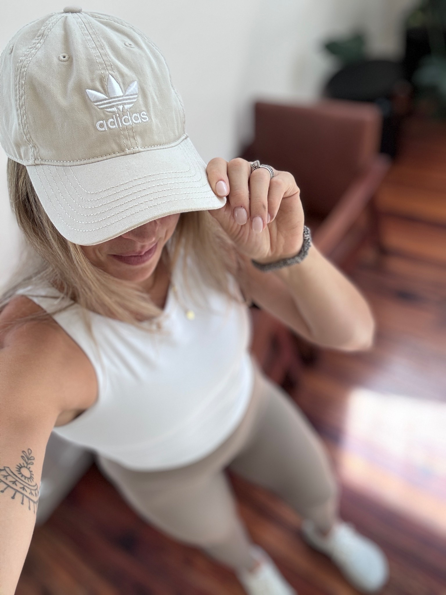 Light neutrals for fall✨

I am obsessed with my Flux runners and these Amazon tanks.

#LTKFindsUnder50 #LTKStyleTip #LTKActive