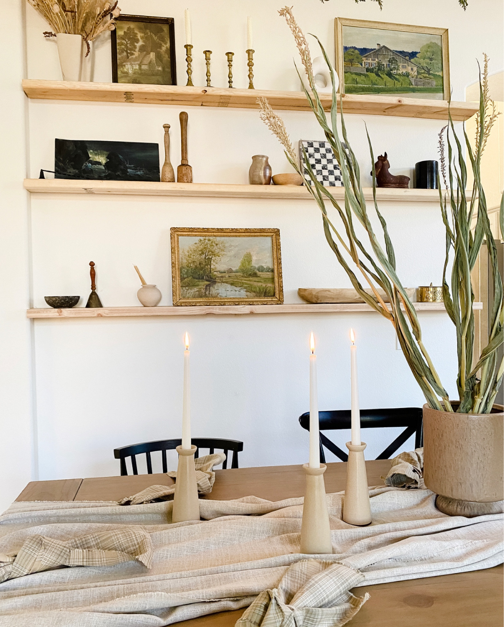 Thanksgiving Tablescape in full effect! 🌾


#LTKSeasonal #LTKHoliday #LTKhome