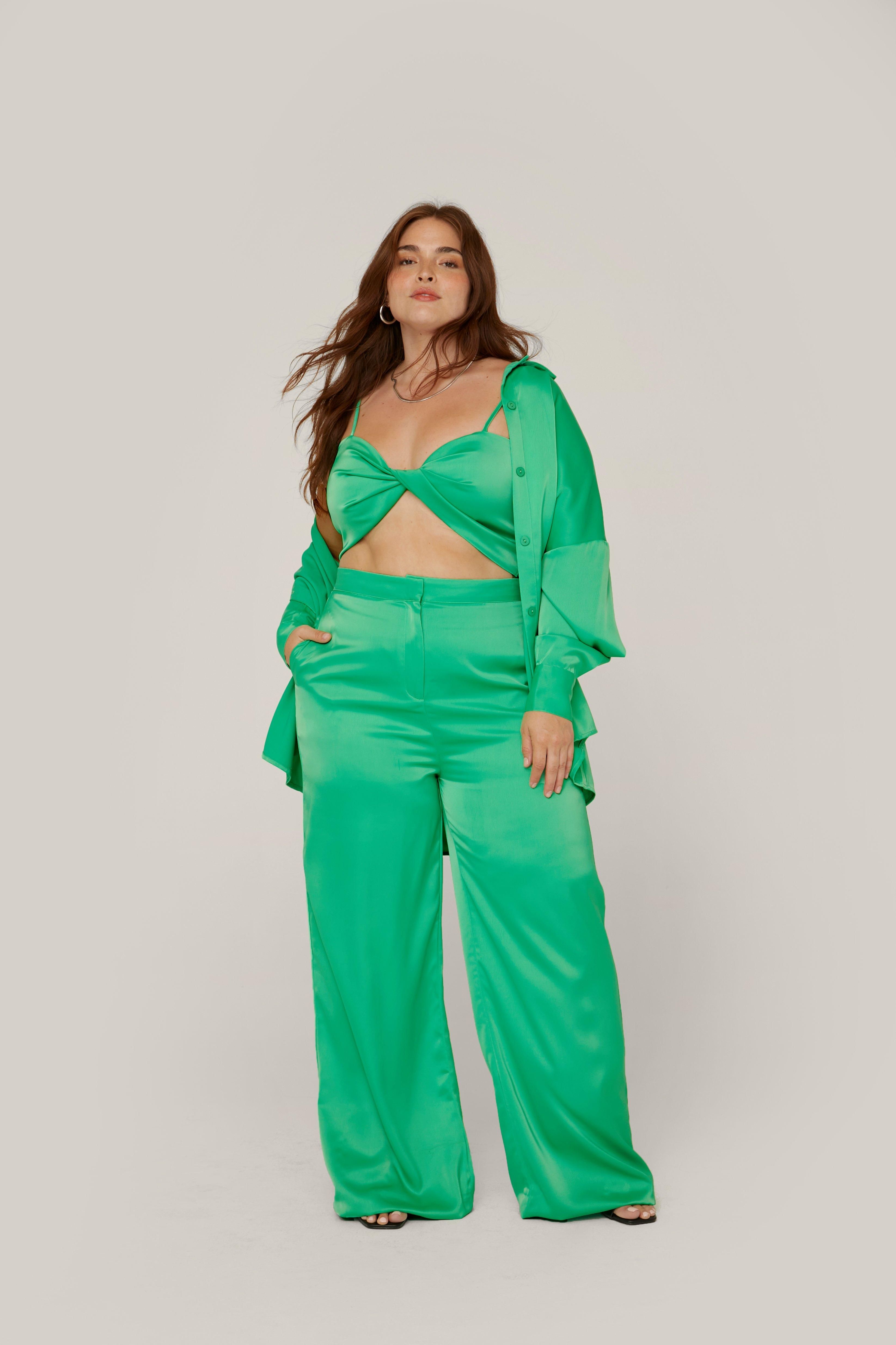 Womens Plus Size Satin Wide Leg Tailored Pants - Green - 22 | Nasty Gal (US)