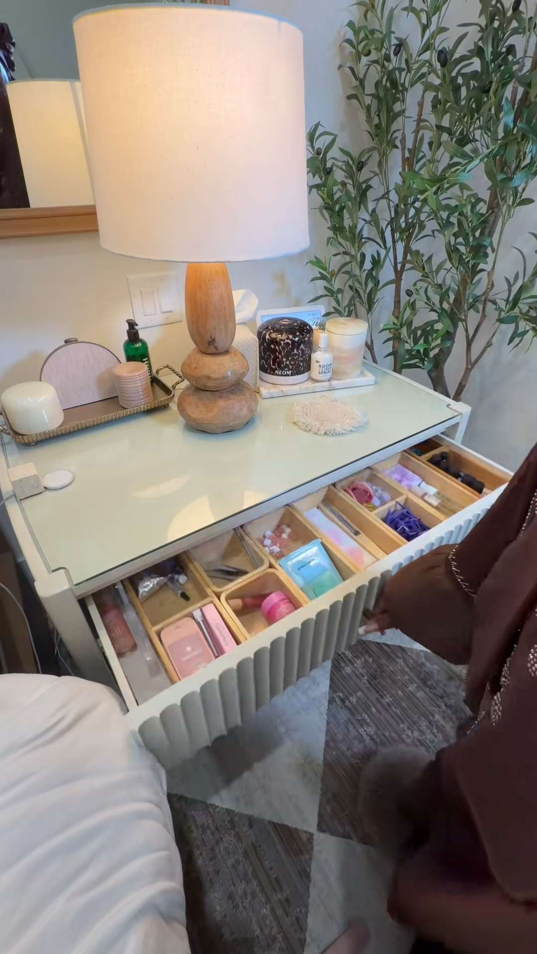 What you call overwhelming I call habit forming… 🧖🏾‍♀️🧽🫧✨💕We can't pour from a empty cup can we? Day in my life... Morning Routine... Cleaning... Laundry.

#s#selfcareroutineC#CleanTokc#cleanhomeo#organizedhomeasmr 

 #LTKdayinmylife #LTKselfcare #LTKHome