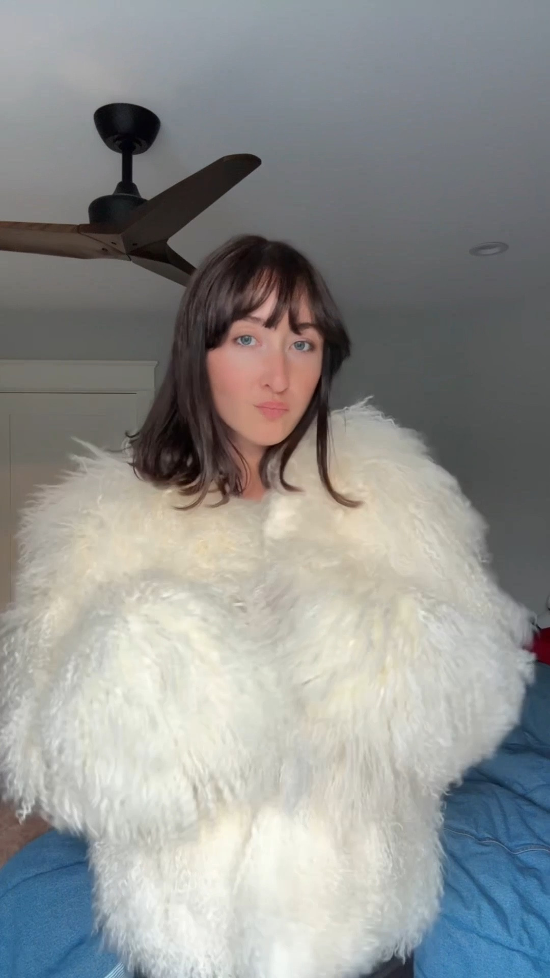 fur jacket season 🤍