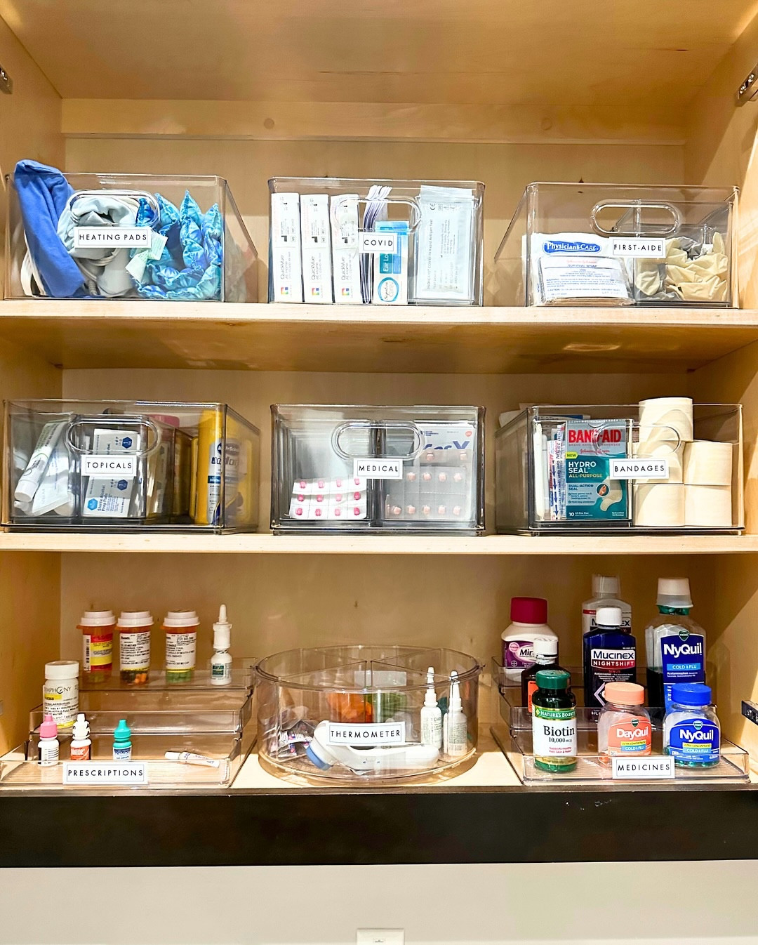 From detergent to décor, this laundry room now does it all. 🧼 Labeled bins + drawers make it easy to wash, dry, and party supply. 🥳