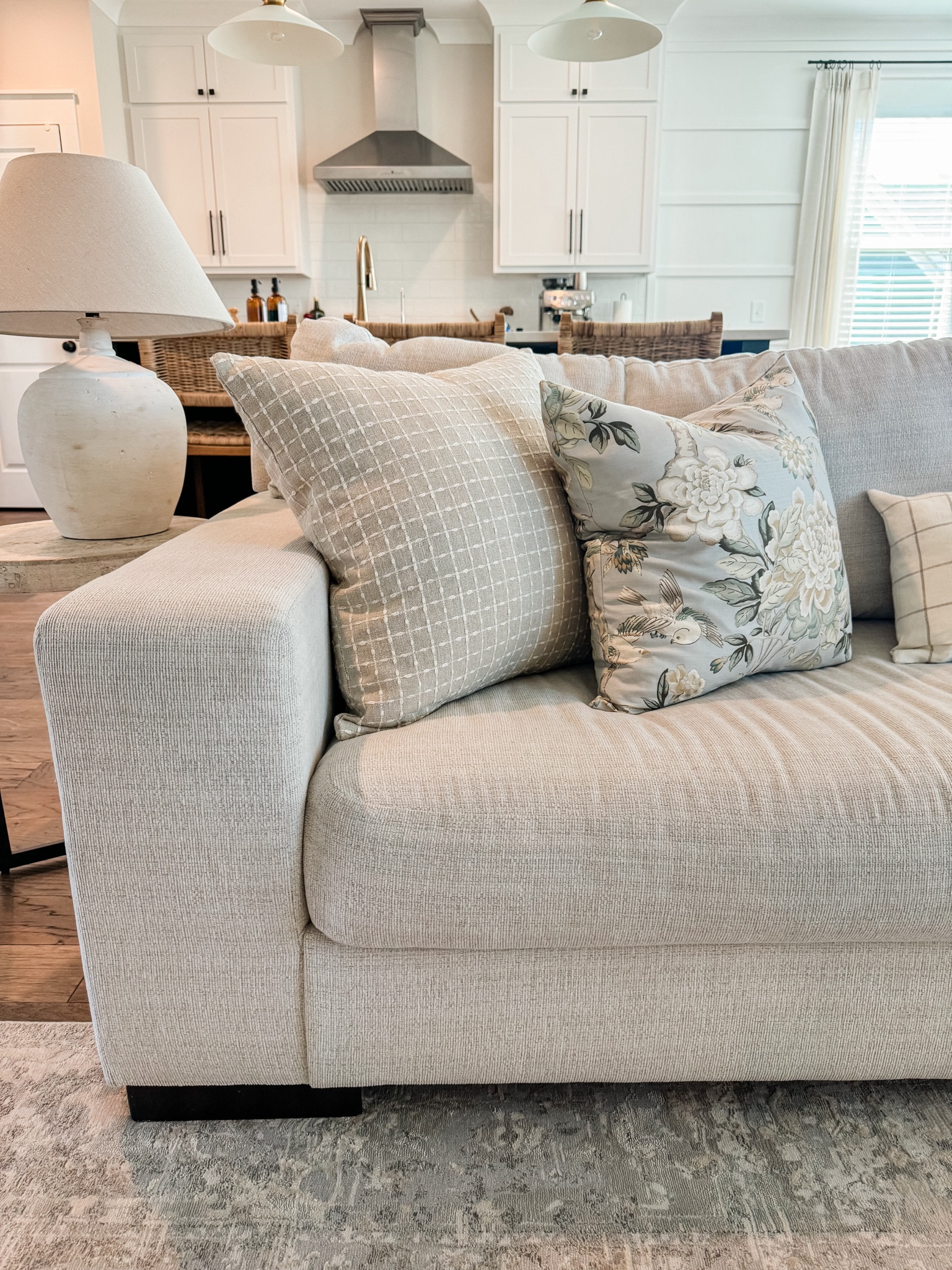 Land of pillows - sofa combination 

Land of pillows - Spring Pillow Combo

Spring pillow combination, pillow combo, floral pillows, light blue pillow, pillow covers, modern pillows, throw pillows, accent pillows 


#LTKhome #LTKstyletip #LTKfamily