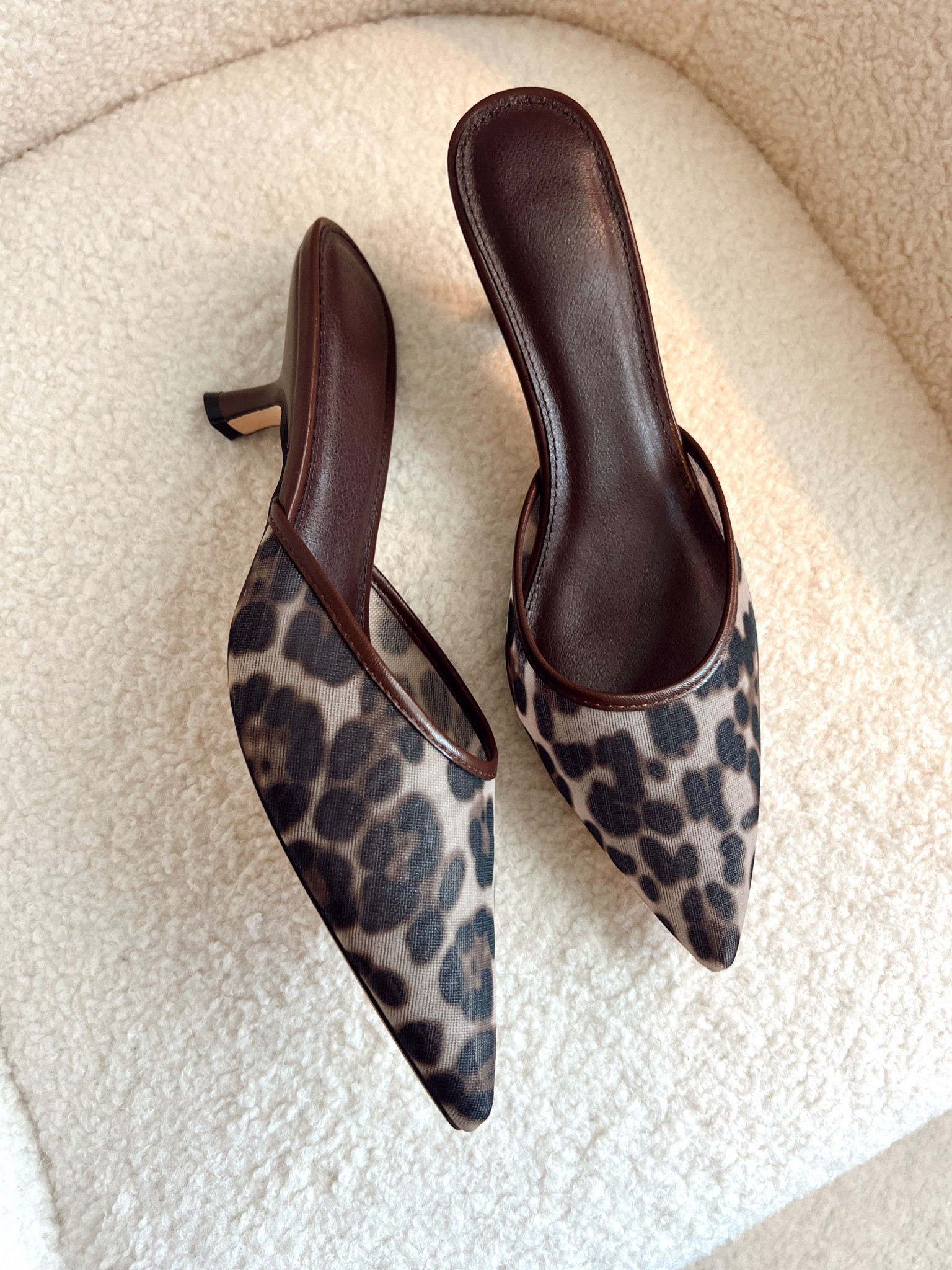  ✨Tap the bell and ❤️ for over 40 fashion, midlife style, midsize fashion and luxury looks for less. 

Fantastic deal! Comfy too...run tts $15

👑"Helping you look good, feel good!" - Lindsey Denver

Early fall fashion, fall outfit inspo, fall outfits 2025, fall OOTD, midlife fall style, belly friendly outfits, fall style for women over 40, midsize fall fashion, fall wardrobe refresh, September style, fall transition outfits, Amazon fall finds, affordable fall fashion, fall capsule wardrobe, fall style tips, under 100 style, fall style inspo, fall trends 2025, effortless fall style, cozy chic fall, OOTD fall edition, Amazon fashion finds, outfit ideas for fall, style for midlife, chic and comfy, fall fashion on a budget, everyday fall outfits, layered fall looks, fall closet goals, wardrobe upgrade


Follow my LTK @Over40andmidlife on the @shop.LTK app to view this post and get my exclusive app-only content!

#liketkit 
@shop.ltk
https://liketk.it/5lZ5B

Follow my LTK @Over40andmidlife on the @shop.LTK app to view this post and get my exclusive app-only content!

#liketkit #LTKMidsize #LTKOver40 #LTKFindsUnder50
@shop.ltk
https://liketk.it/5lZzc