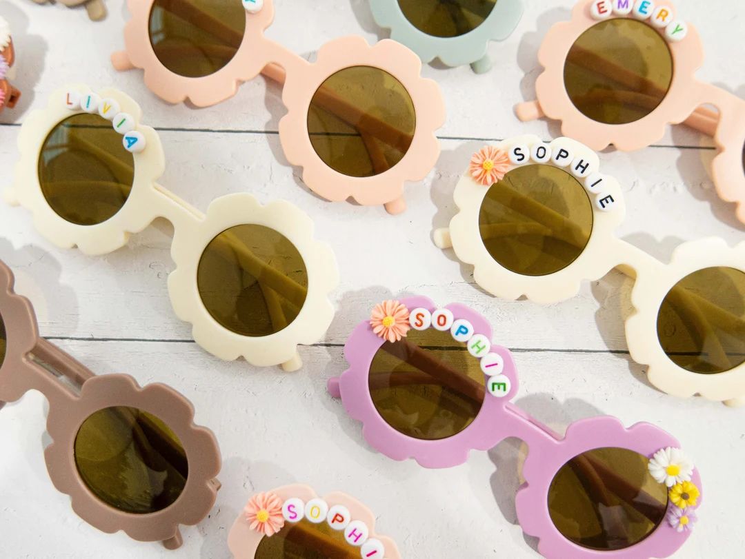 Personalized Name Floral Sunglasses for Kids, Protection Daisy Sunglasses With Letters for Girls ... | Etsy (US)