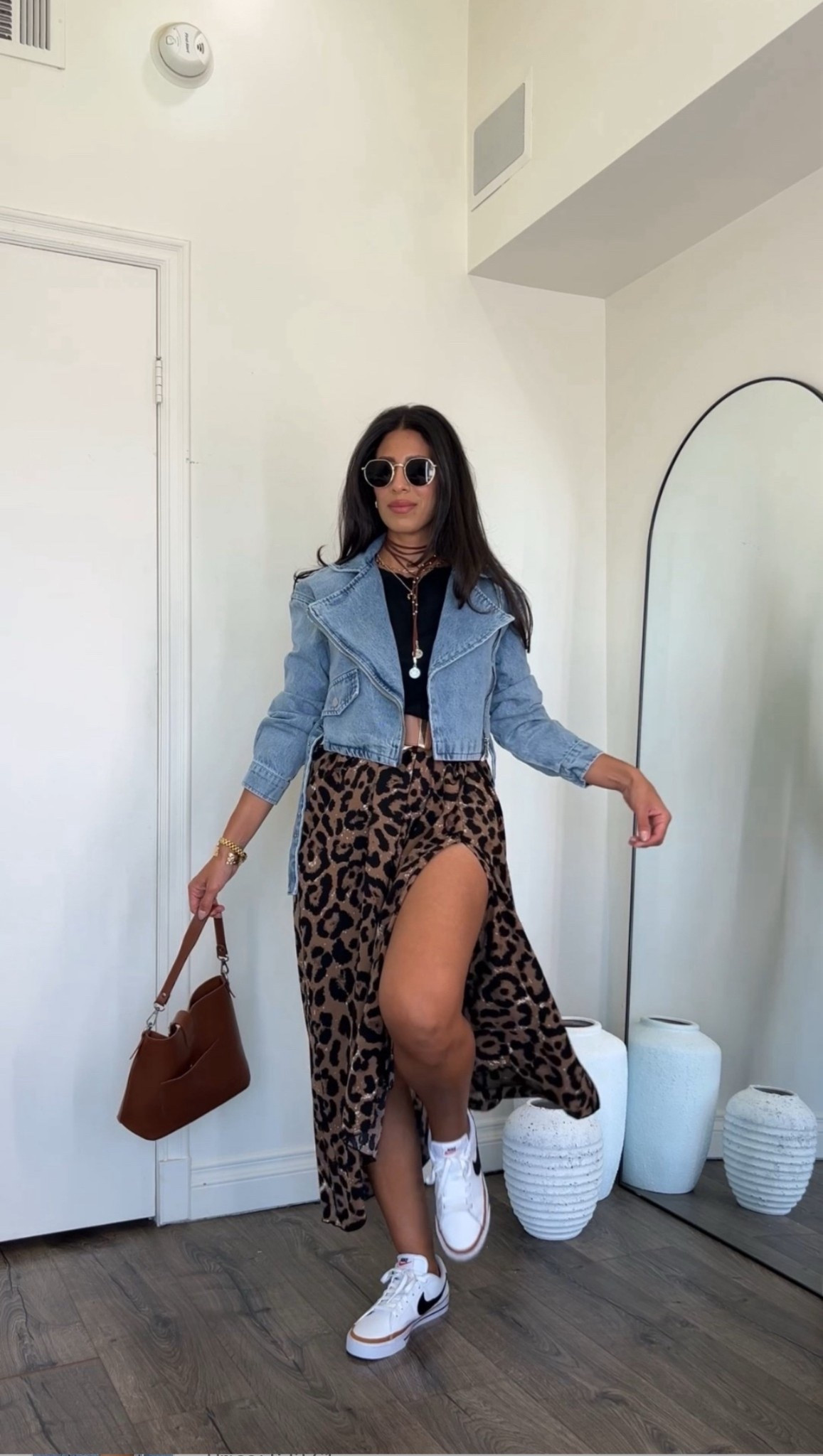 Casual chic fall outfit idea 

#LTKStyleTip #LTKSeasonal #LTKFindsUnder50