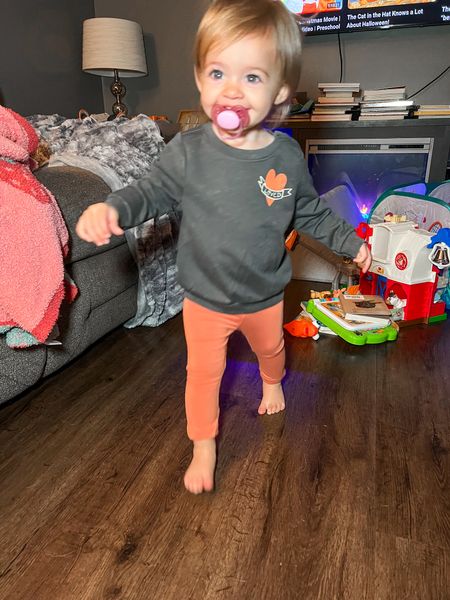 How adorable is Lorelai’s outfit?? Sweatshirt: Target 12 months
Leggings: Kyte baby 12-18 months 

Baby outfits // fall outfits // kids outfit // Target // Target kids // cat and jack

#LTKbaby #LTKkids #LTKHoliday
