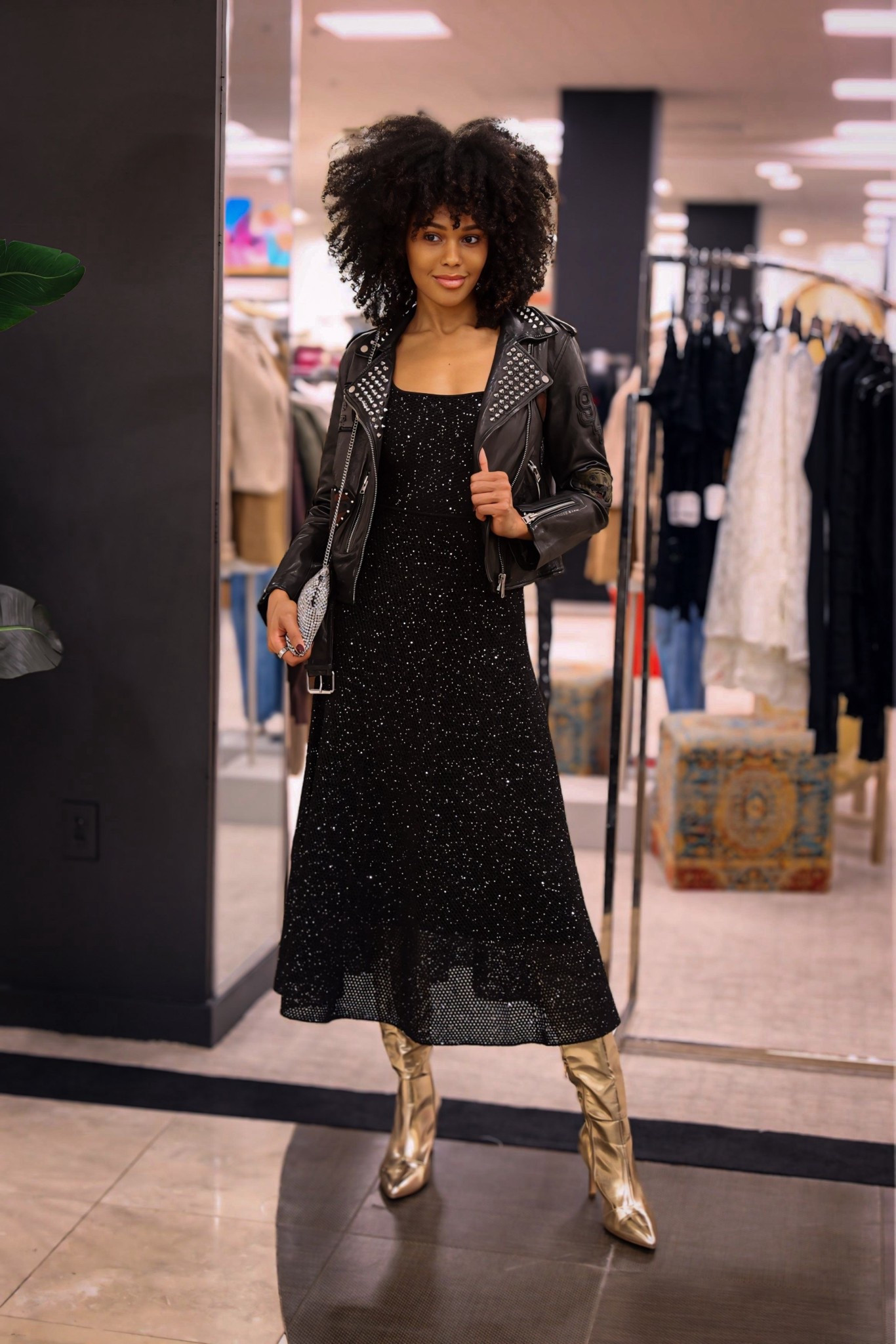 Rocker chic can be Holiday Glam this season!



#LTKootd #LTKHoliday #LTKGiftGuide