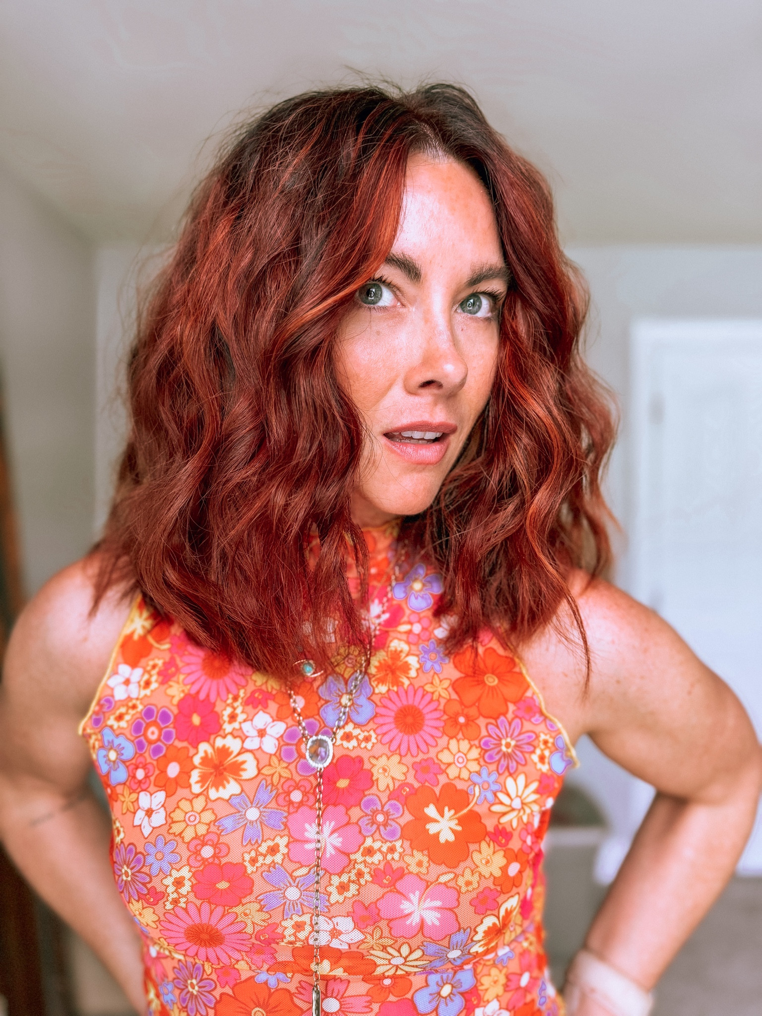 Natural looking lived-in beachwaves - the trick is to use the 3B waver all over EXCEPT the front pieces. Curl the front pieces with a 1-inch curling iron and then tousle all together! 

#LTKStyleTip #LTKBeauty #LTKFindsUnder50