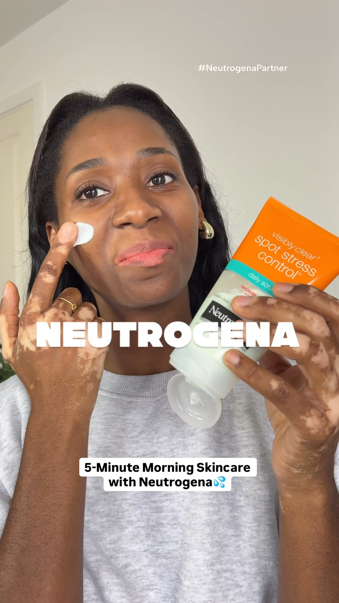 #ad #Gifted | Keeping my morning routine simple, fresh, and glowing with my @neutrogenaukire perfect skincare combo (💧 Face Moisturiser +☀️ SPF30)


 

#Neutrogena #SkincareRoutine #MorningSkincare #GlowingSkin #SkincareEssentials #morningglow #BeautyRoutine #QuickSkincare #CleanBeauty #HealthySkin

#LTKautumn #LTKgiftguide #LTKbeauty
