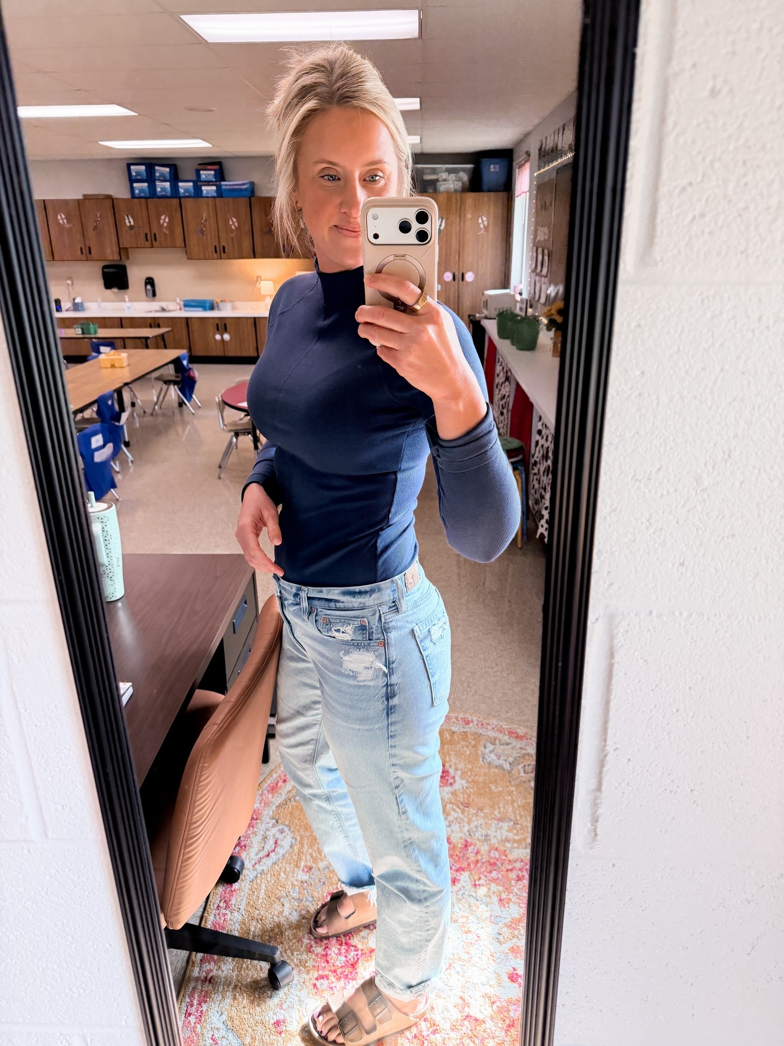 @American Eagle Outfitters @tribekelley

#LTKootd