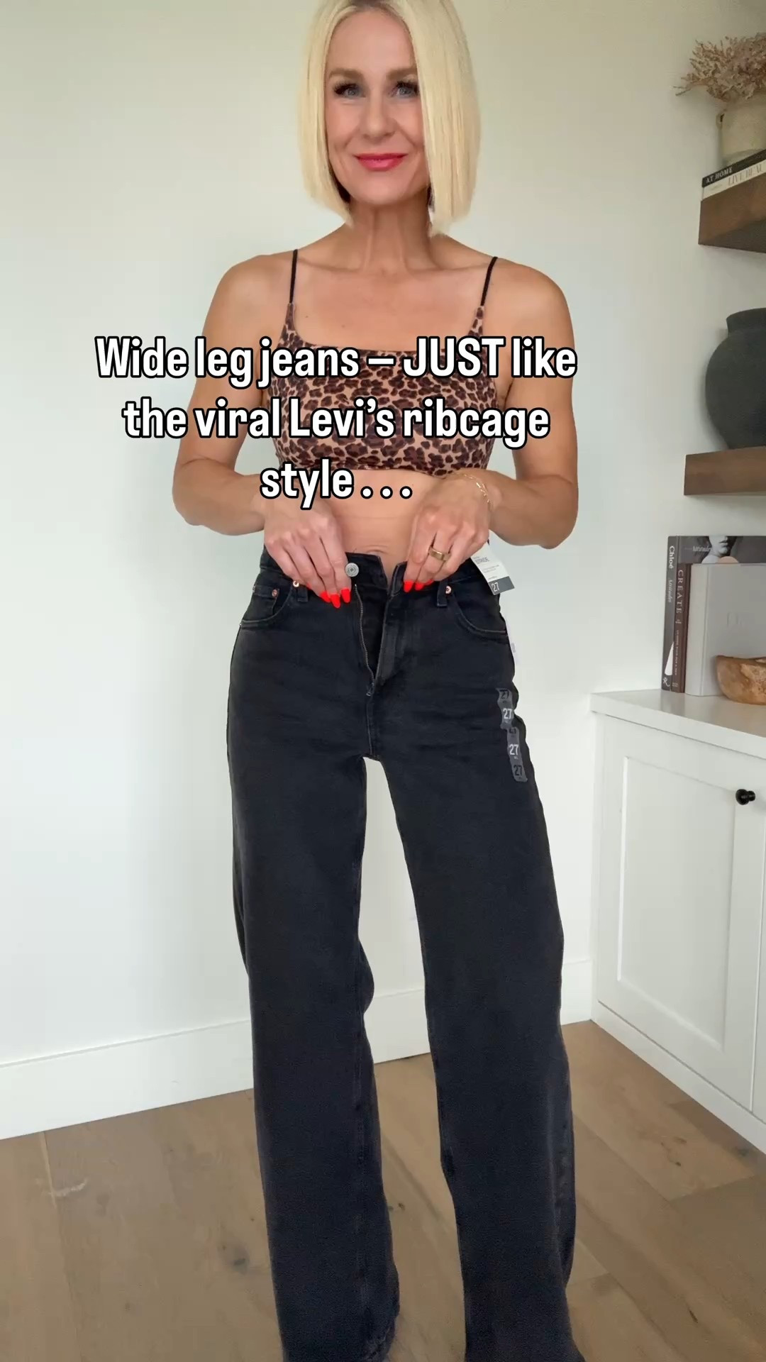 If you love the look of the viral Levi’s rib cage jeans, but don’t love the non-stretch rigid denim then these new jeans I found on Amazon are for you! That same flattering "legs for days look” but with the perfect amount of stretch that allow ease in the waist and hips. They fit true to size and come in a couple in sea lengths. I’m wearing my true size 27., long length

#LTKOver40 #LTKfitnessgoals #LTKgrwm

#LTKOver40 #LTKgrwm #LTKmomlife