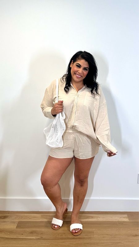 Aerie summer set! Perfect summer outfit for a day at the beach!
Top- size XL
Shorts- size Large (run big, size down)



#LTKMidsize #LTKStyleTip #LTKFindsUnder100