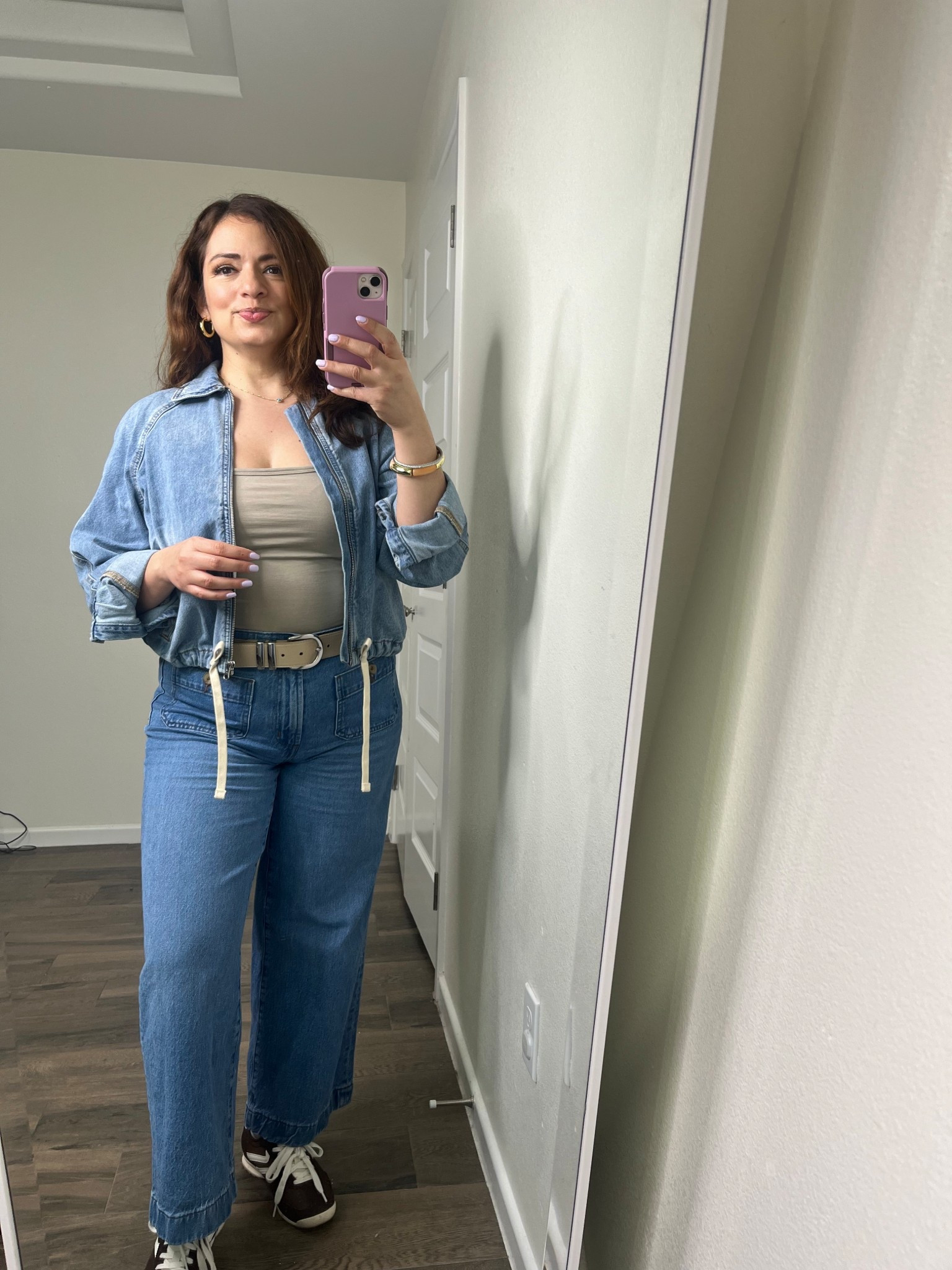 Can we talk about this $30 find? 💙 Denim bombers are the 2026 staple I didn't know I needed. High-low styling is my favorite way to feel put-together on a budget. #FashionBlogger #WalmartFinds #WorkWeartoweekend 

#LTKootd