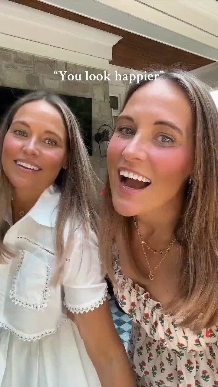 We love this brand and all their amazing sets—they look great! We can’t help but feel happy when we’re in them! s

#LTKOver40 #LTKMidsize #LTKdayinmylife