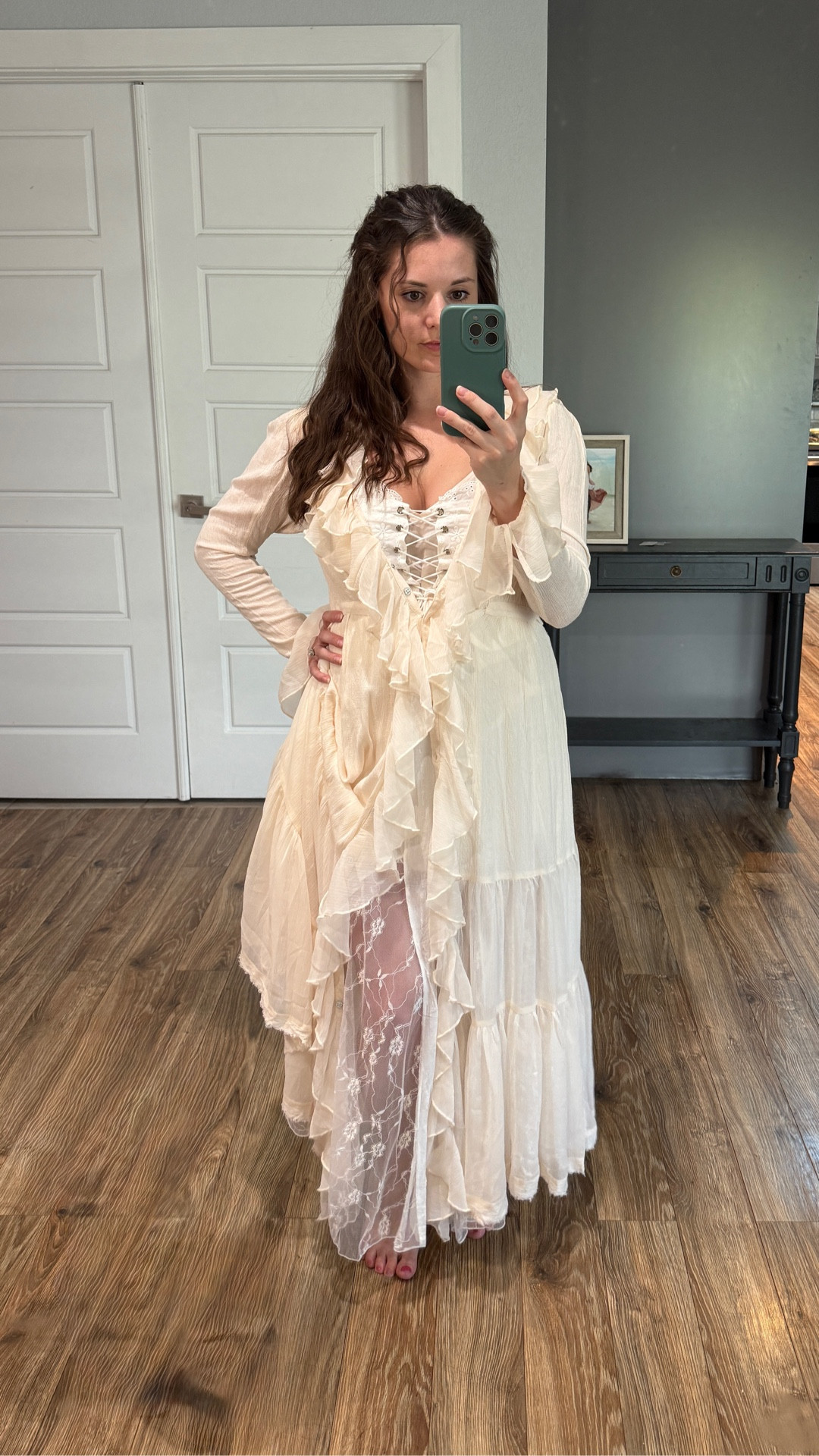 My version of Christine from phantom at the opera 🎭


#LTKSeasonal #LTKStyleTip #LTKHalloween