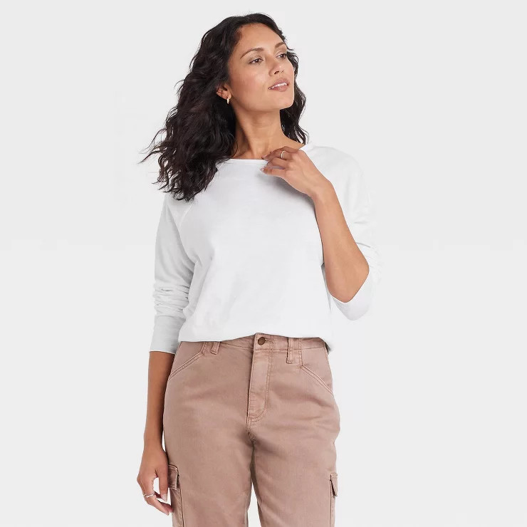 Women's Long Sleeve T-Shirt - Universal Thread™ | Target