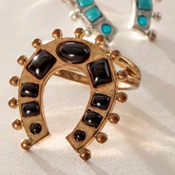 Free People Horse Shoe Ring | Poshmark