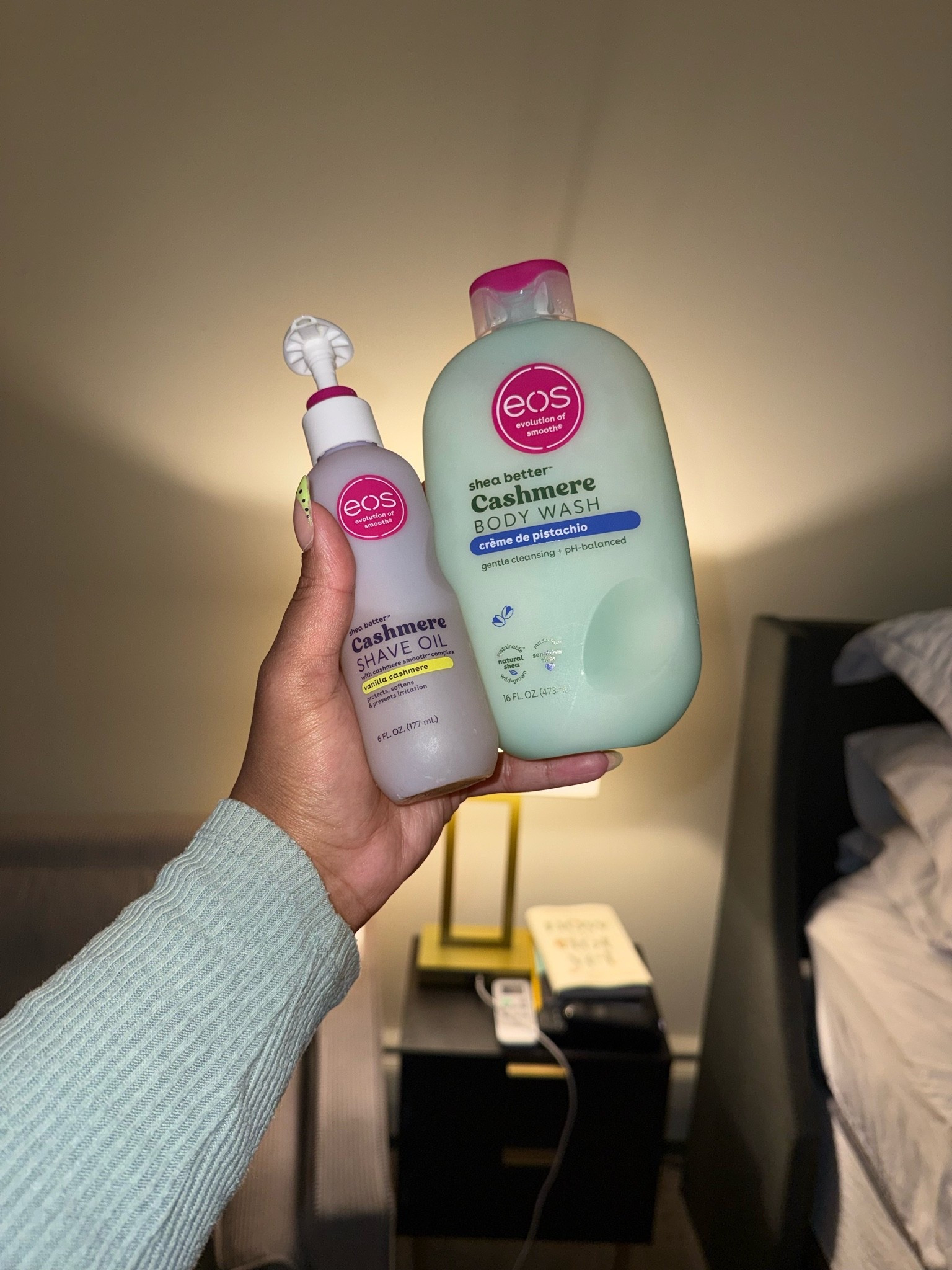 Crème de Pistachio body wash + Vanilla Cashmere shave oil = smooth, hydrated skin with the sweetest scent combo. #EOS #EOSCashmere #VanillaCashmere #CremeDePistachio #BodyCareRoutine #ShowerRoutine #SoftSkin #SmoothSkin #BeautyFavorites #SelfCareRoutine #DrugstoreBeauty #BodyWash #ShaveOil #BeautyFinds #SkincareRoutine #GlowUp #MomBeauty #LifestyleCreator #DoseOfDomo #BeautyContentCreator