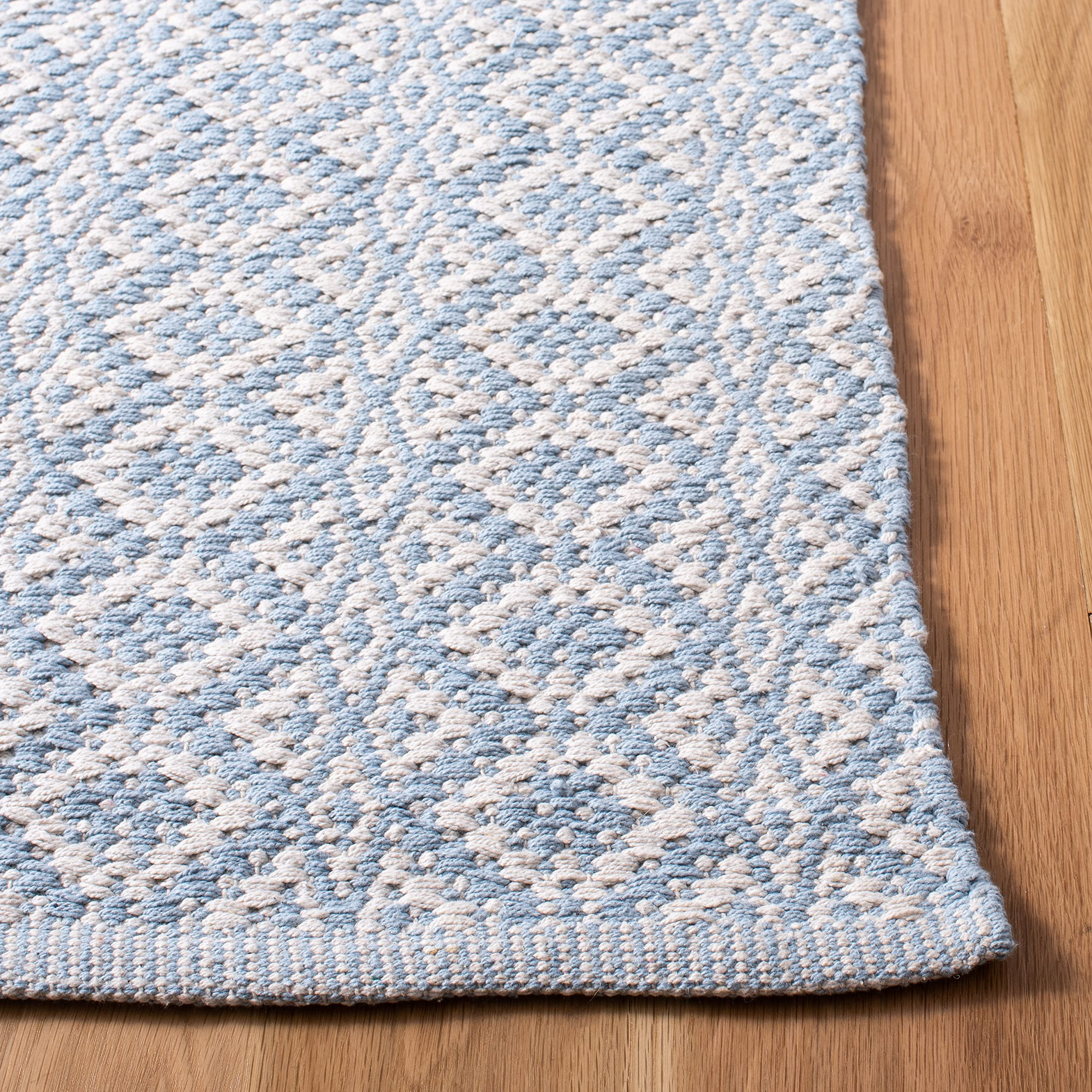 SAFAVIEH Montauk Collection Area Rug - 5' x 7', Ivory & Light Blue, Handmade Cotton, Ideal for Hi... | Amazon (US)