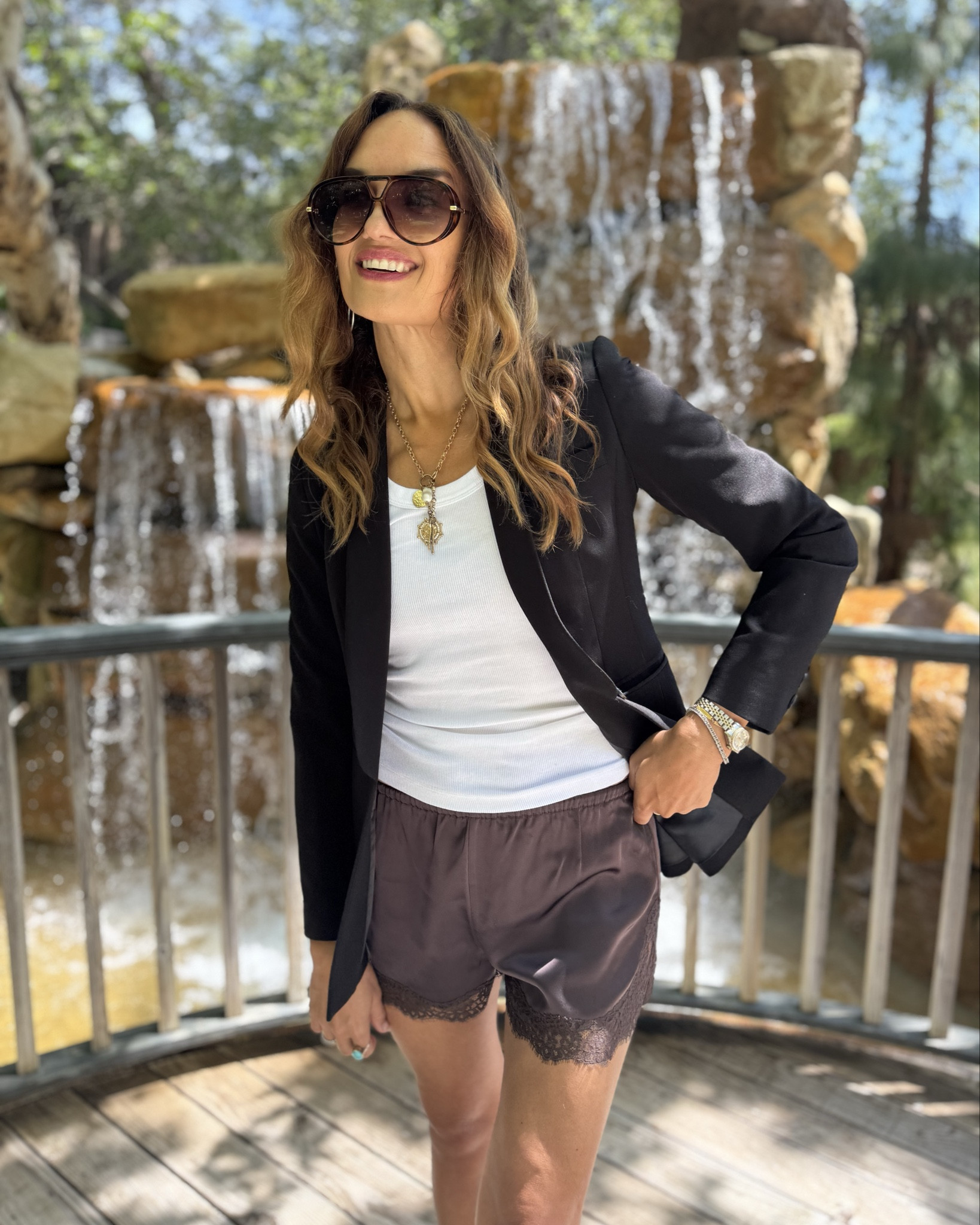 Love this tank in small 
Blazer 
Satin lace shorts in small in chocolate 🤎🤎🤎