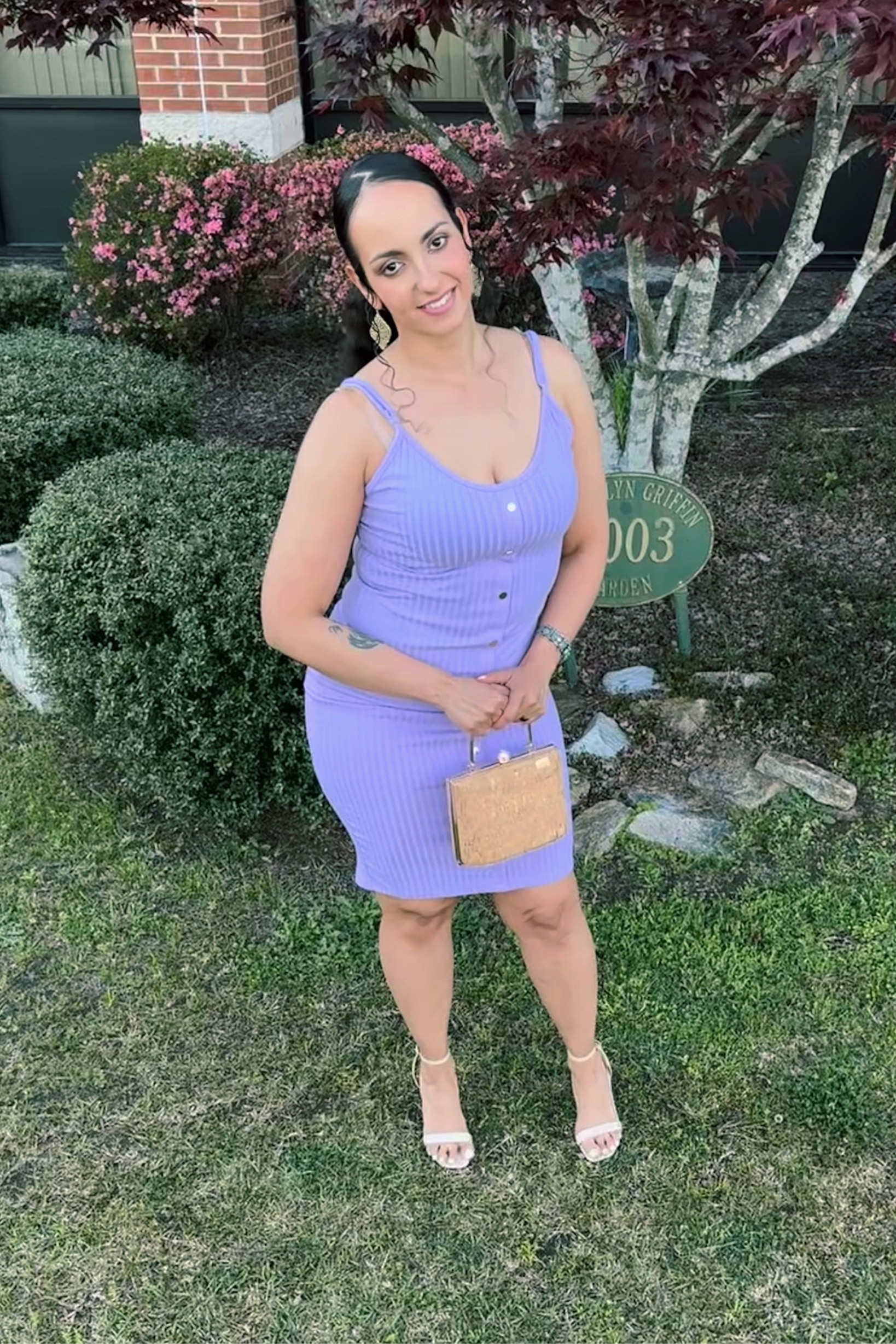 Feeling like a lavender dream in this bodycon dress 💜 #ootd #lavenderlove #bodycondress

#LTKfit