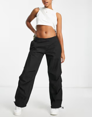 Pull&Bear nylon cargo parachute pants in black | ASOS (Global)